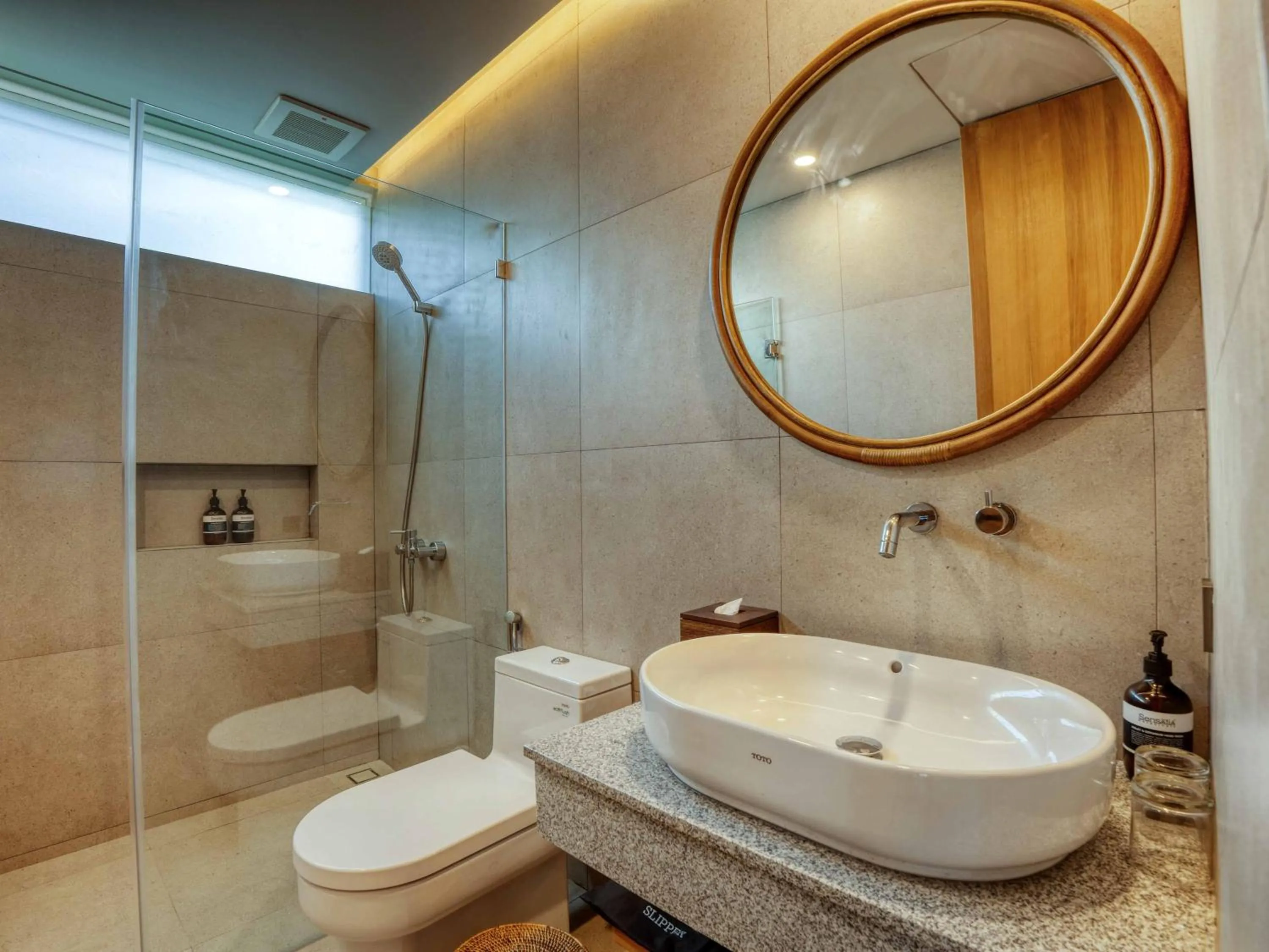 Pulang Villas Pererenan by Nakula