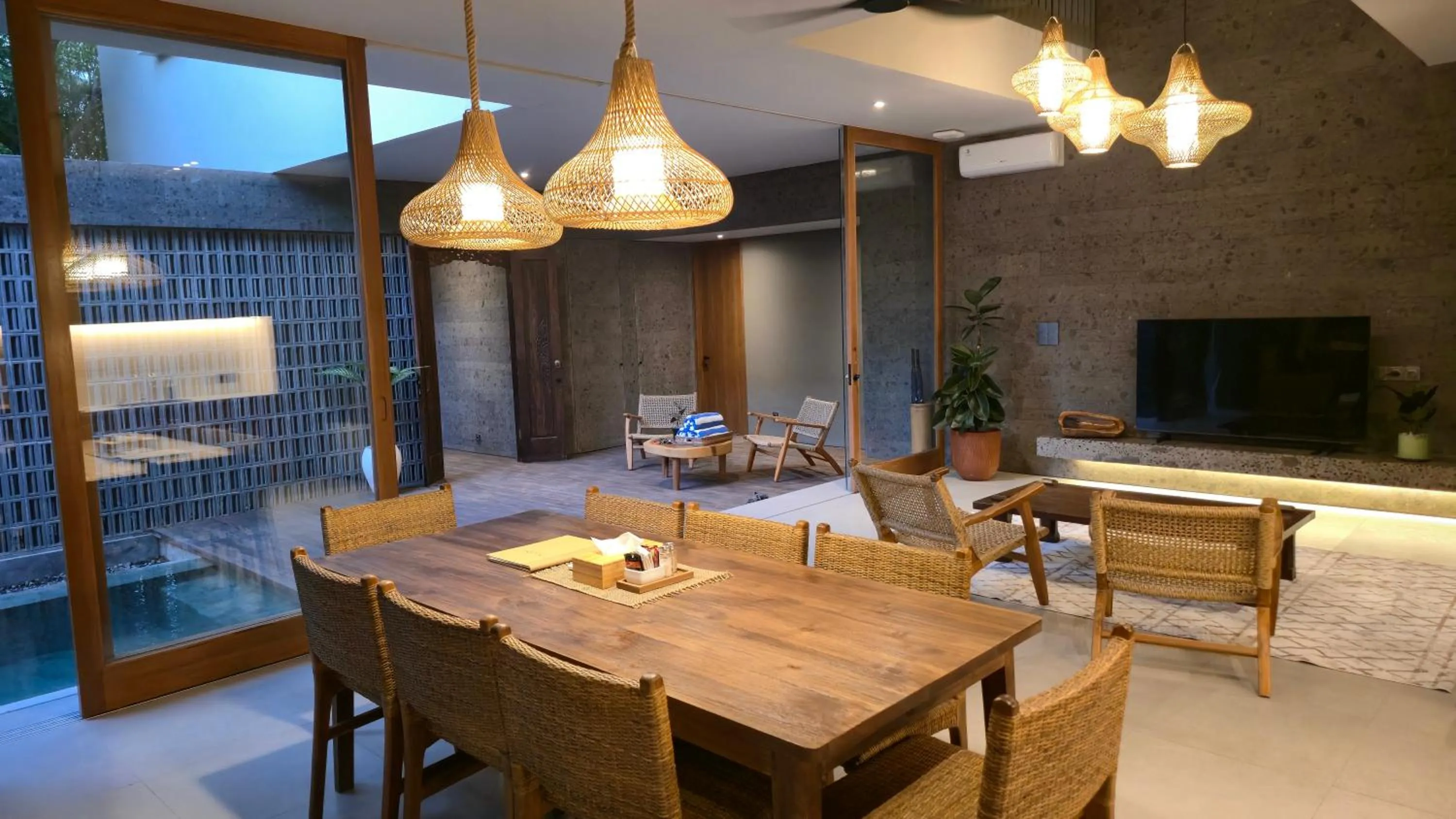 Pulang Villas Pererenan by Nakula