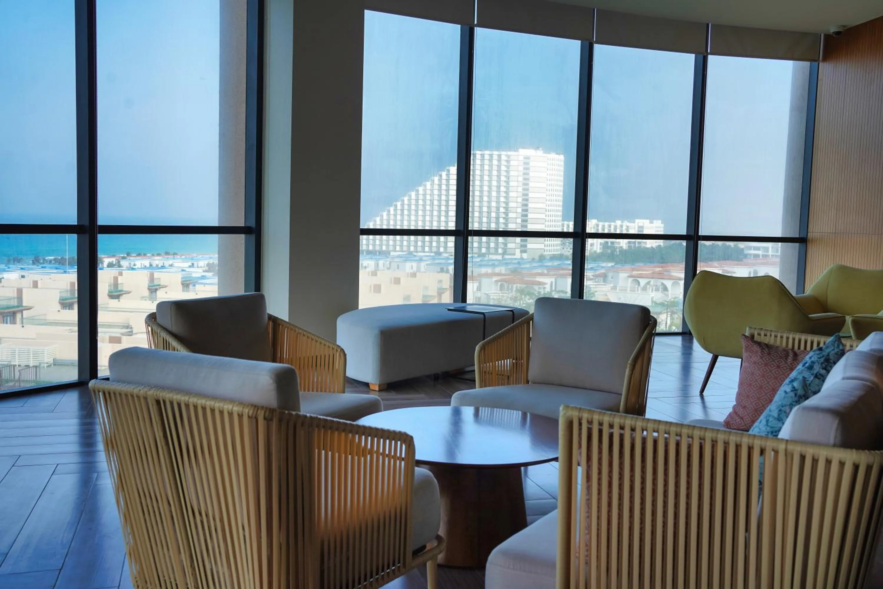 Seating area in Seascape Villas In Long Beach Cam Ranh