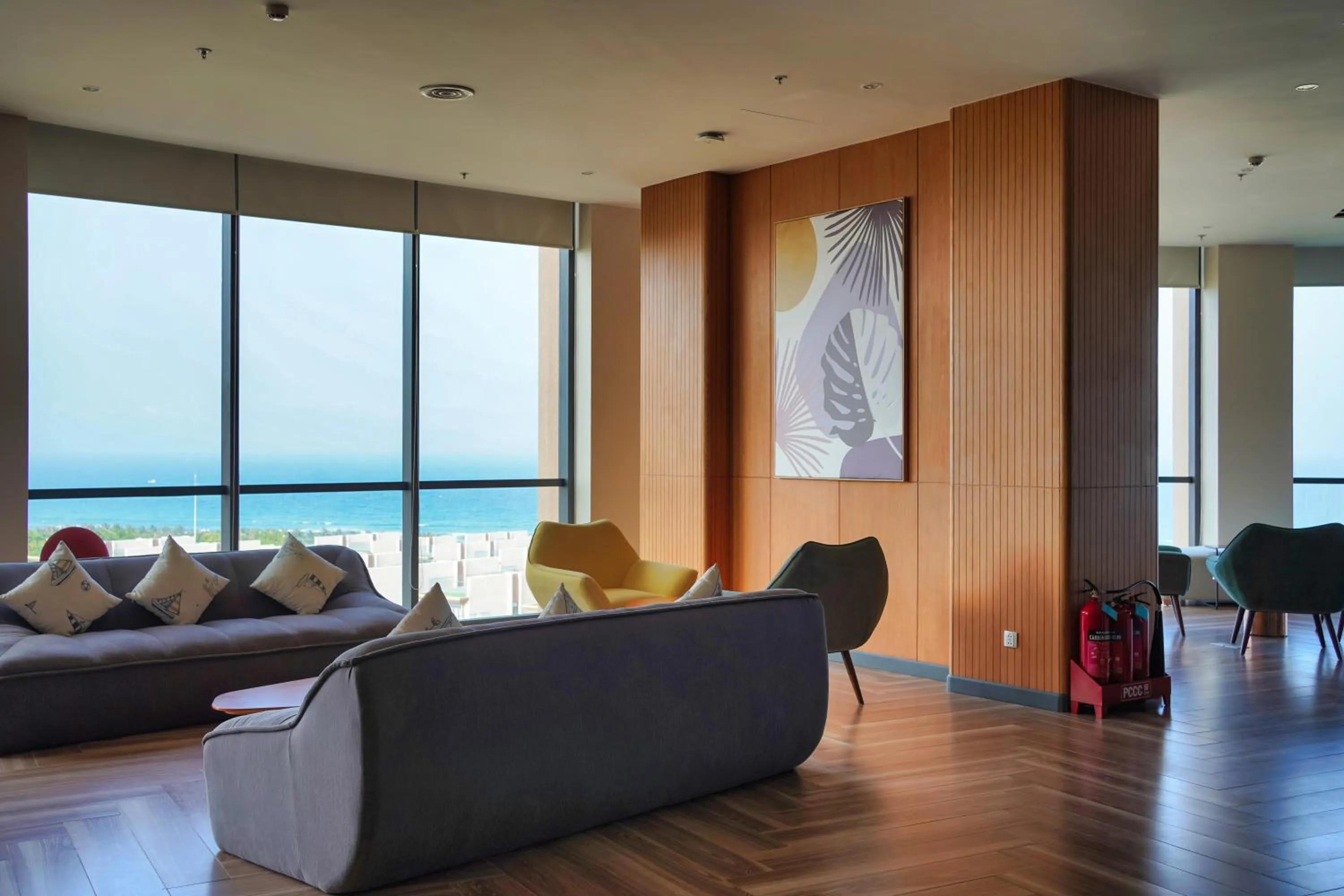 Seating area in Seascape Villas In Long Beach Cam Ranh