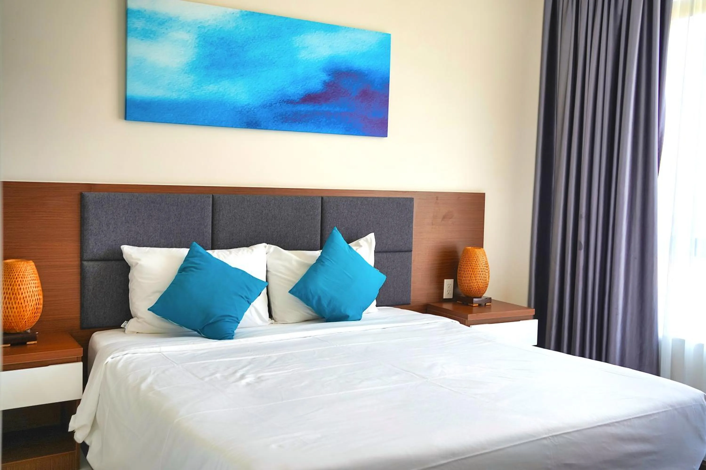 Bedroom, Bed in Seascape Villas In Long Beach Cam Ranh