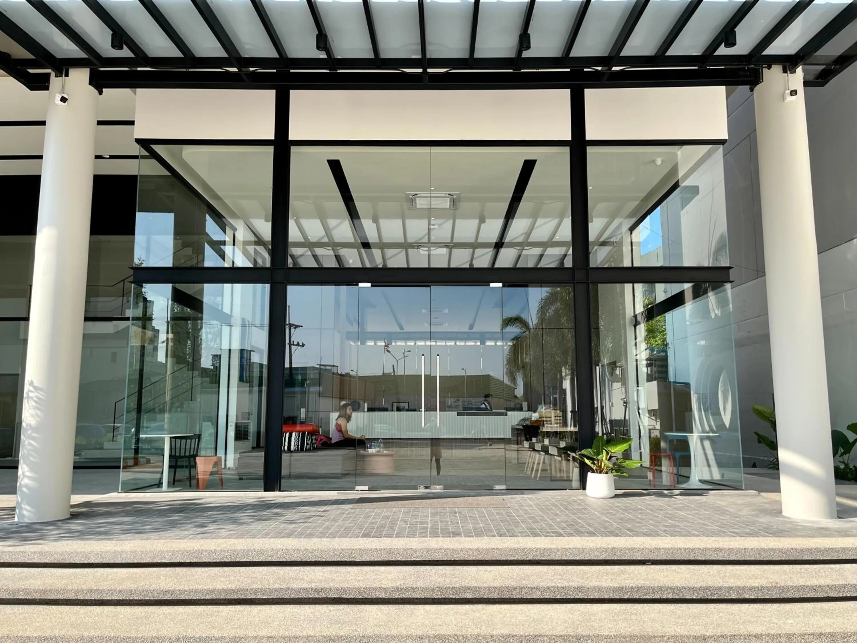 Property building in Hatyai Midtown Hotel