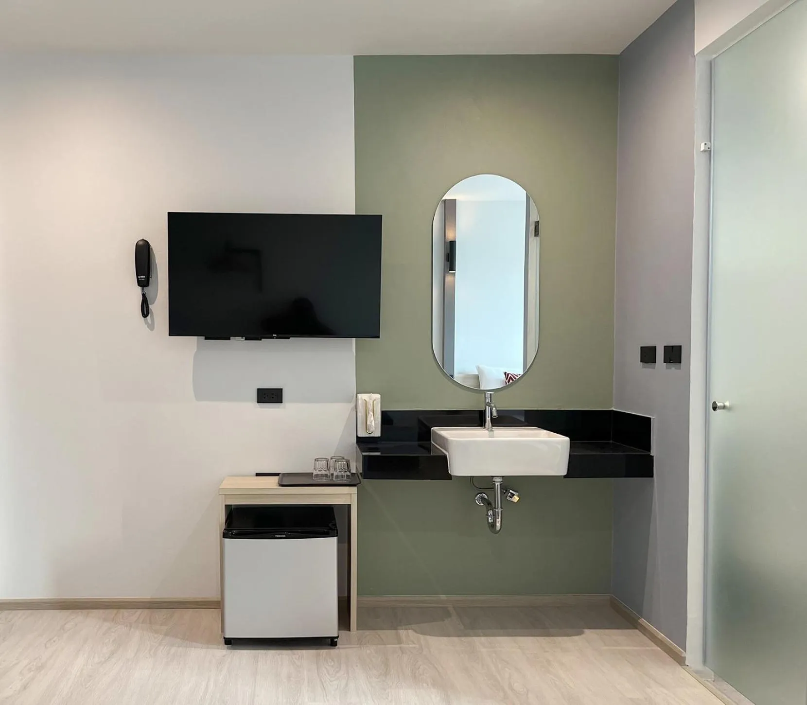 TV and multimedia in Hatyai Midtown Hotel