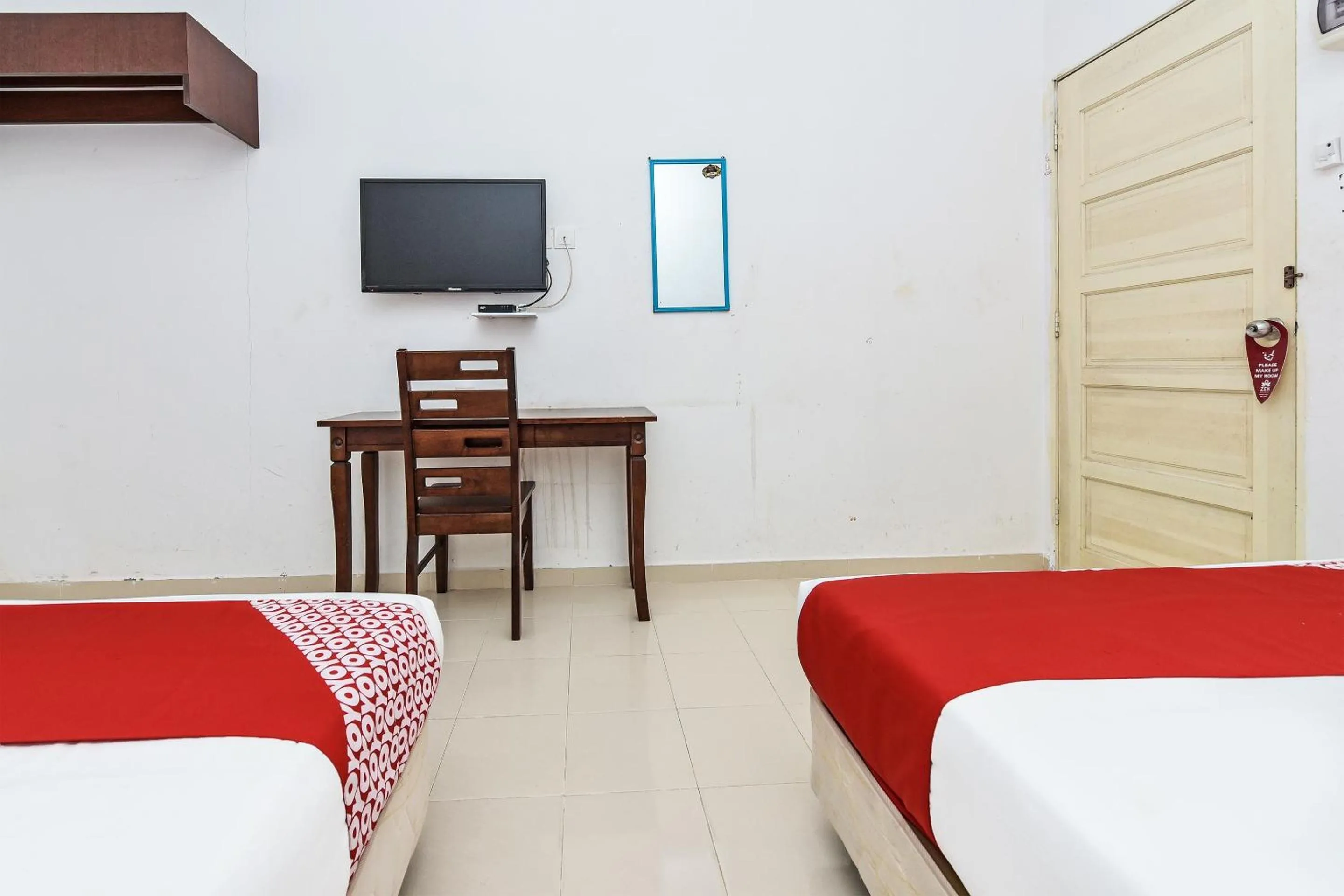 Bedroom in Hotel O Senyum Inn