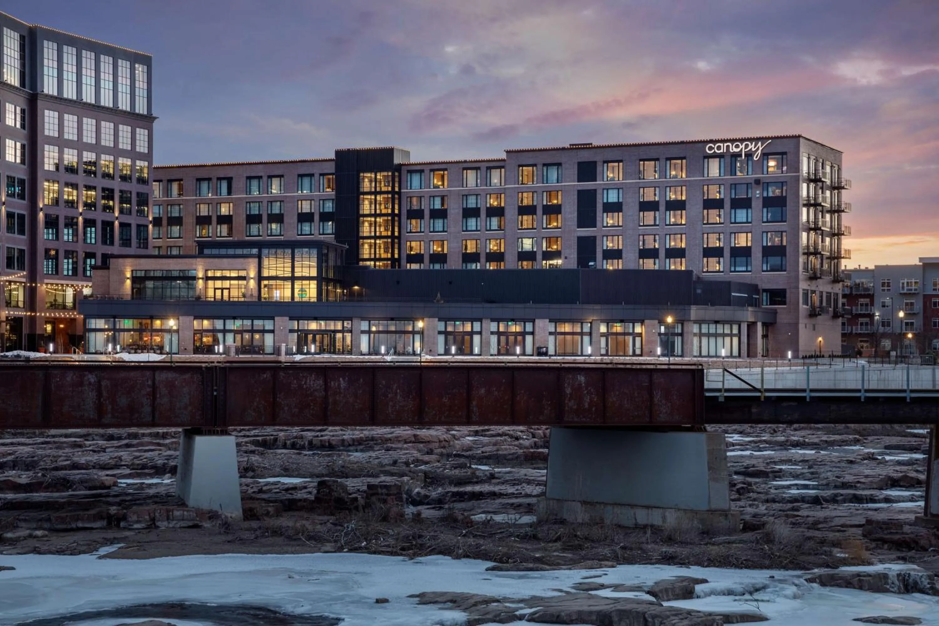 Property building in Canopy By Hilton Sioux Falls Downtown
