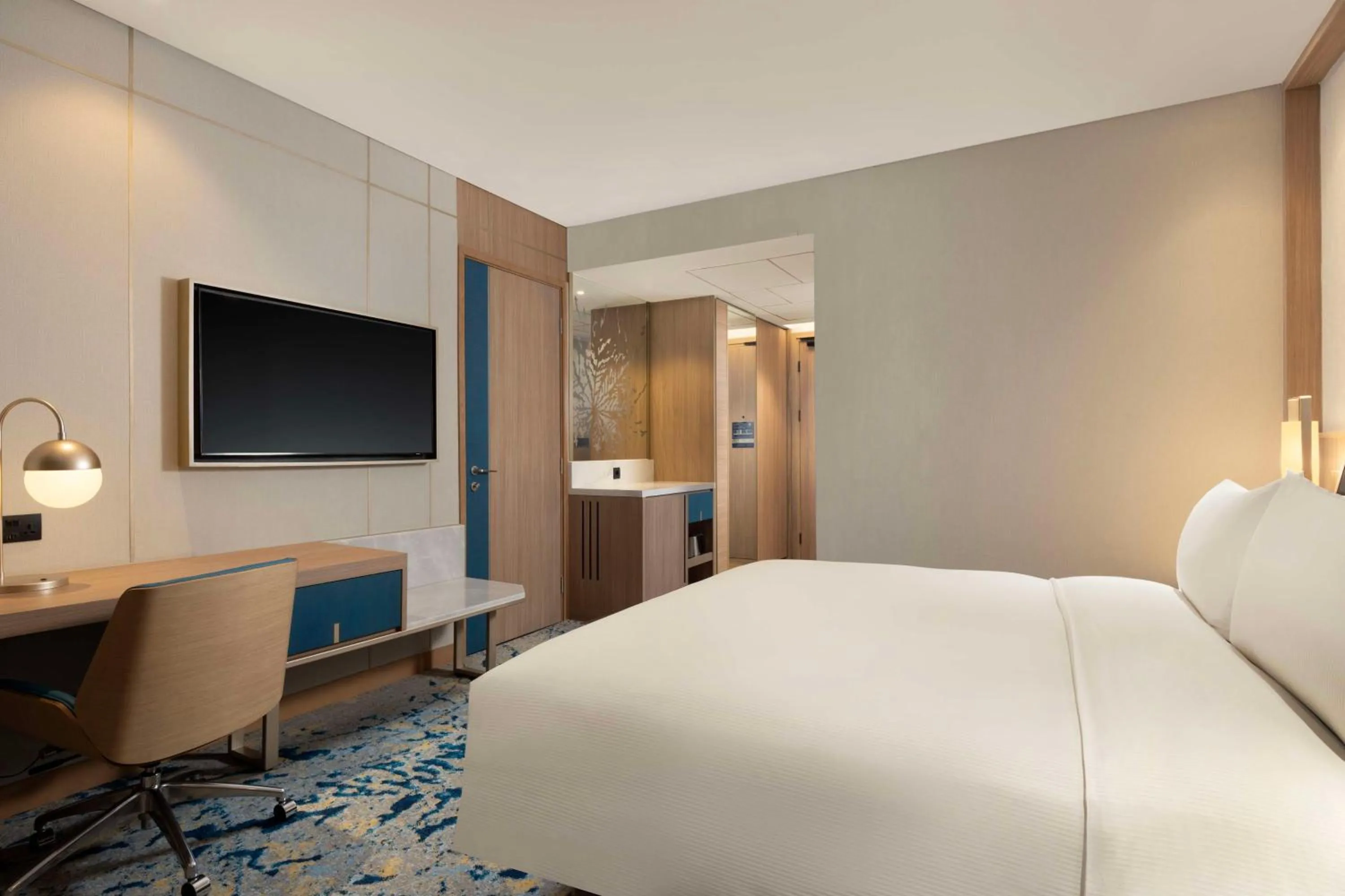 Bed in DoubleTree by Hilton Jakarta Bintaro Jaya