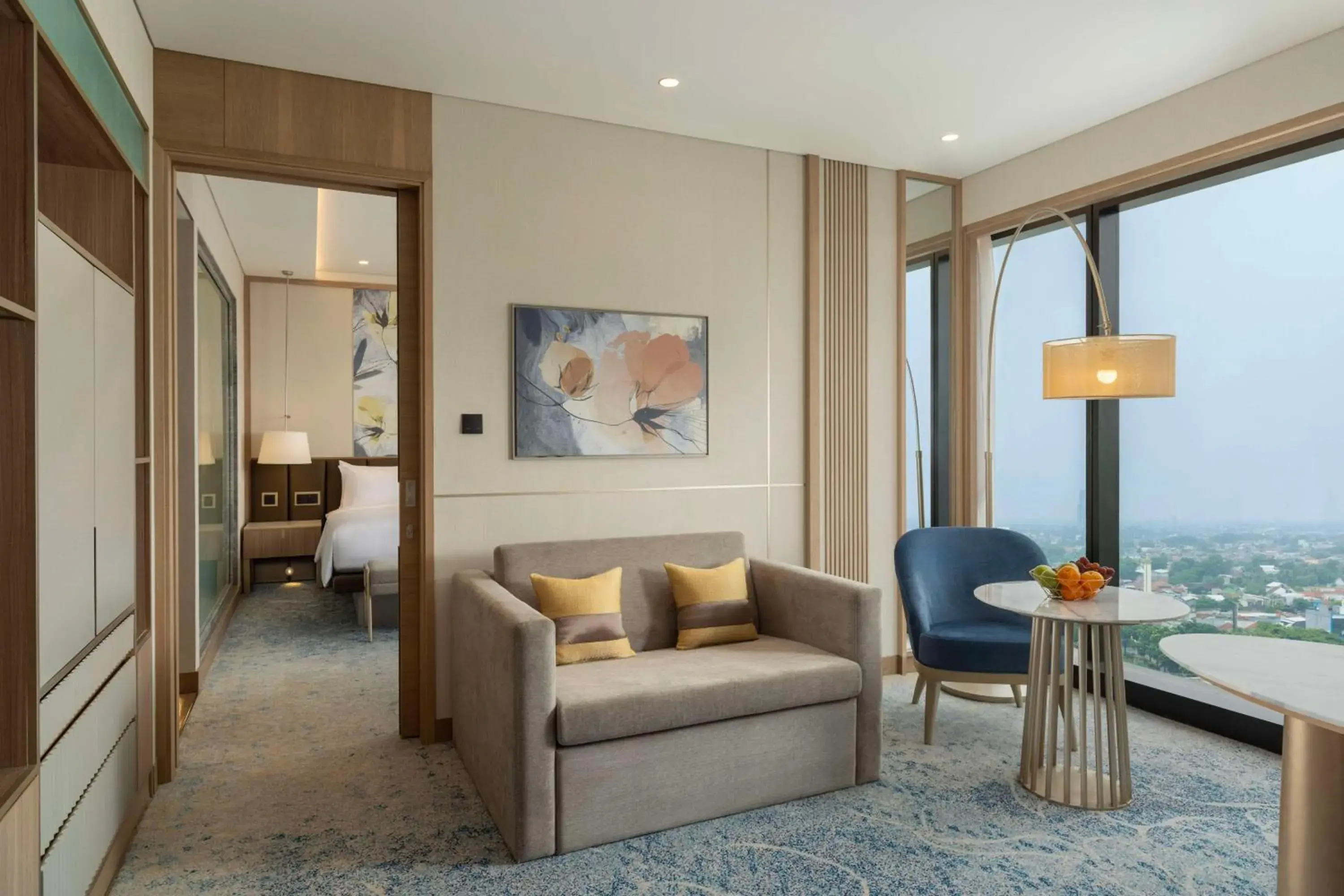 Deluxe King Suite in DoubleTree by Hilton Jakarta Bintaro Jaya Deluxe King Suite in DoubleTree by Hilton Jakarta Bintaro Jaya