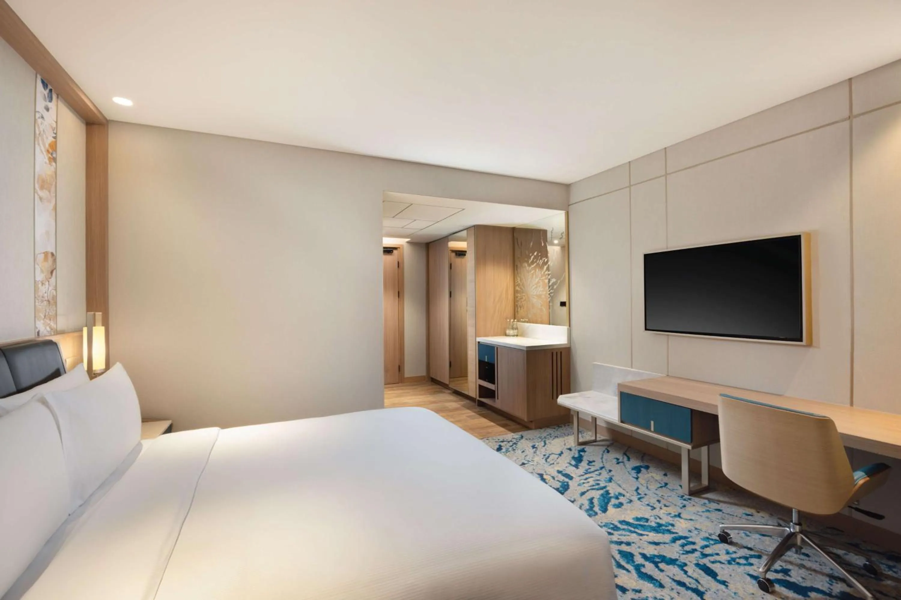 Bedroom, Bed in DoubleTree by Hilton Jakarta Bintaro Jaya