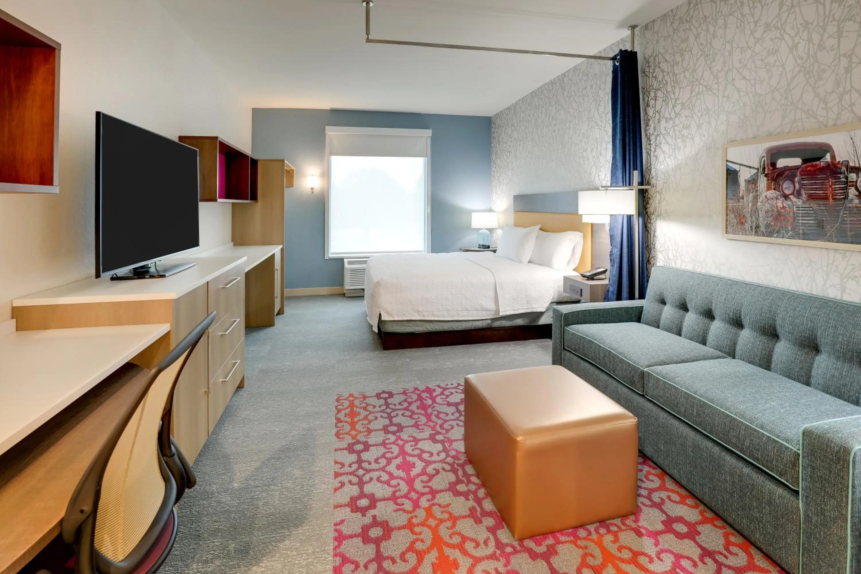 Bedroom, Bed in Home2 Suites By Hilton Sanford