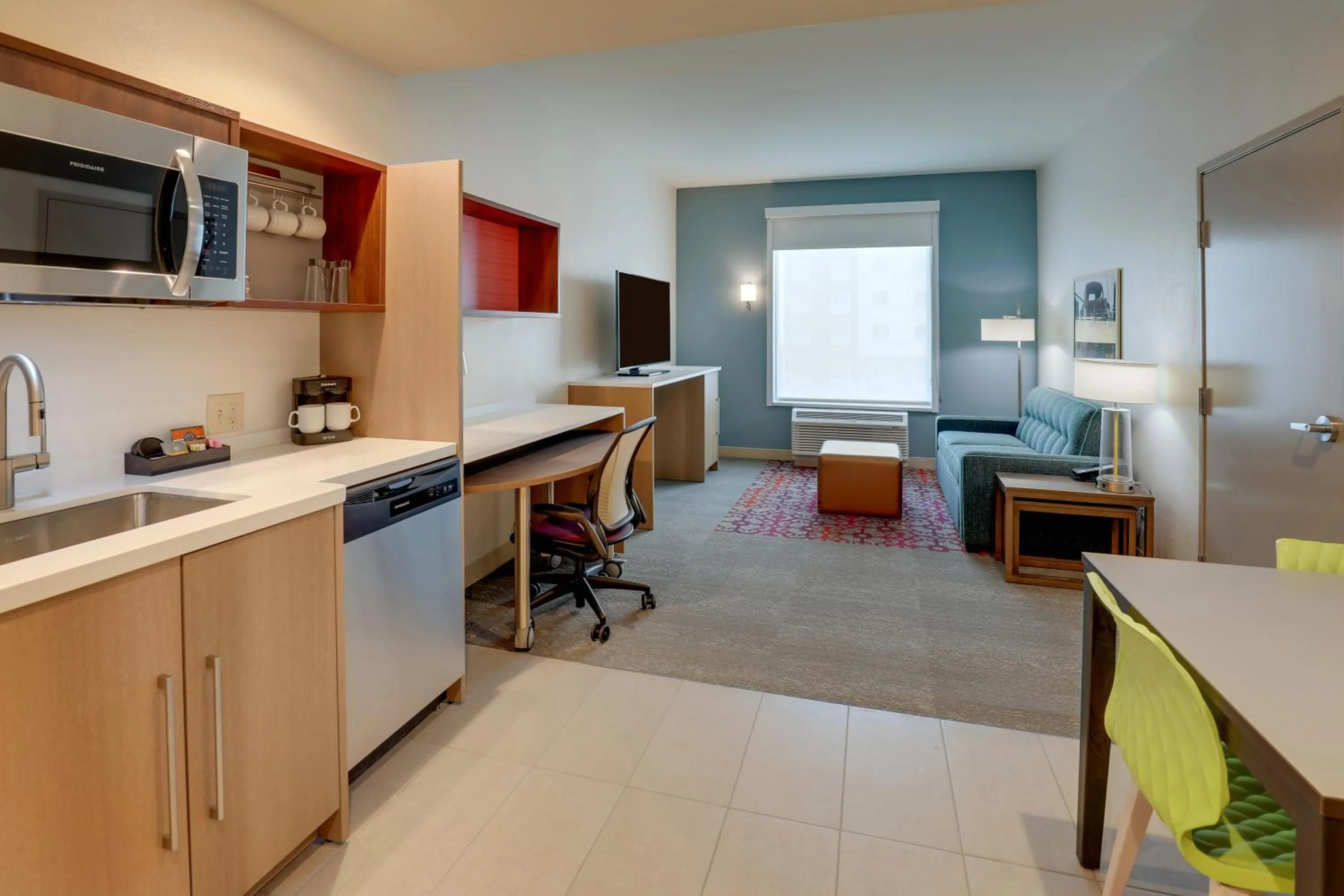 Seating area in Home2 Suites By Hilton Sanford