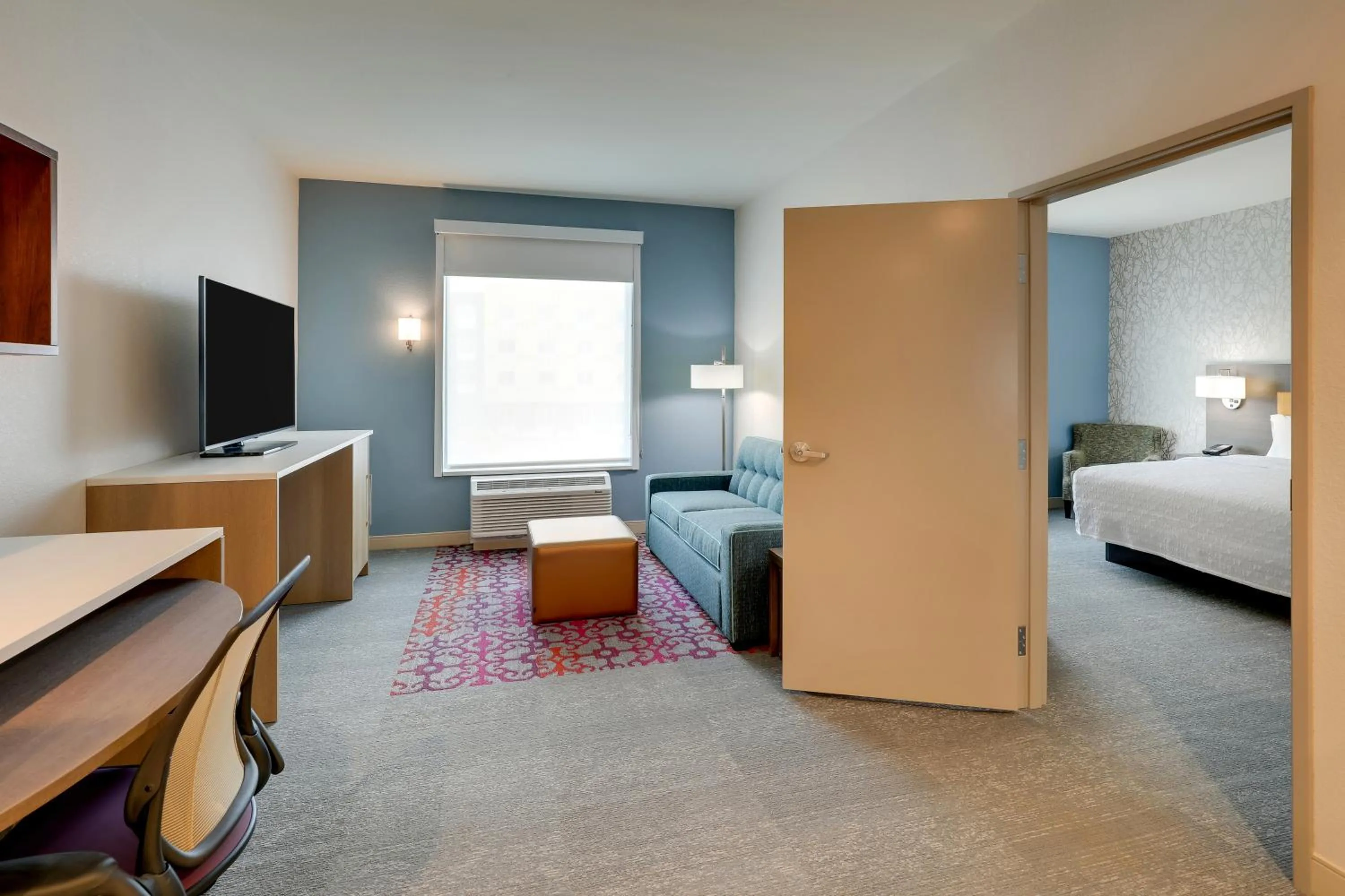 Bedroom, Bed in Home2 Suites By Hilton Sanford