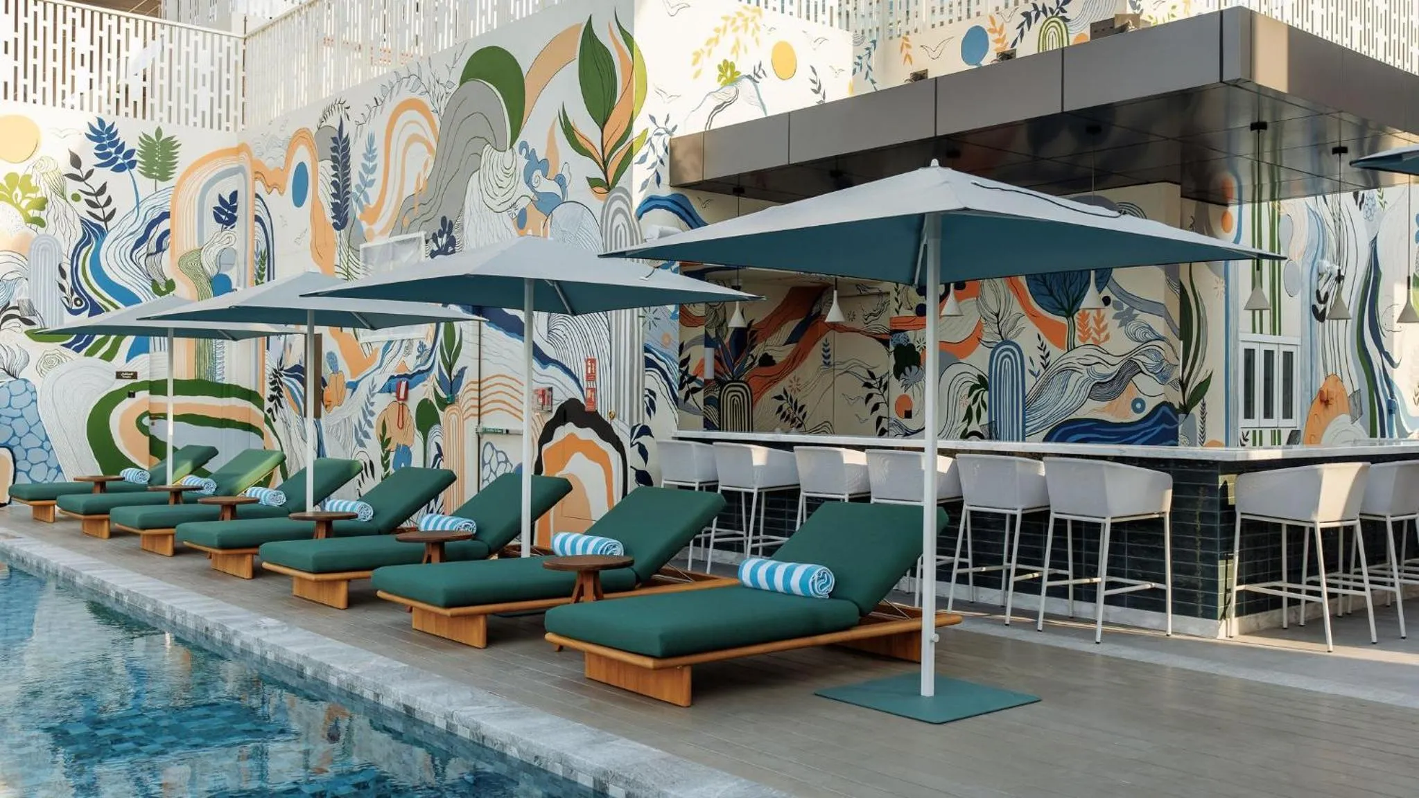 Restaurant/places to eat in InterContinental Residences Dubai Business Bay by IHG