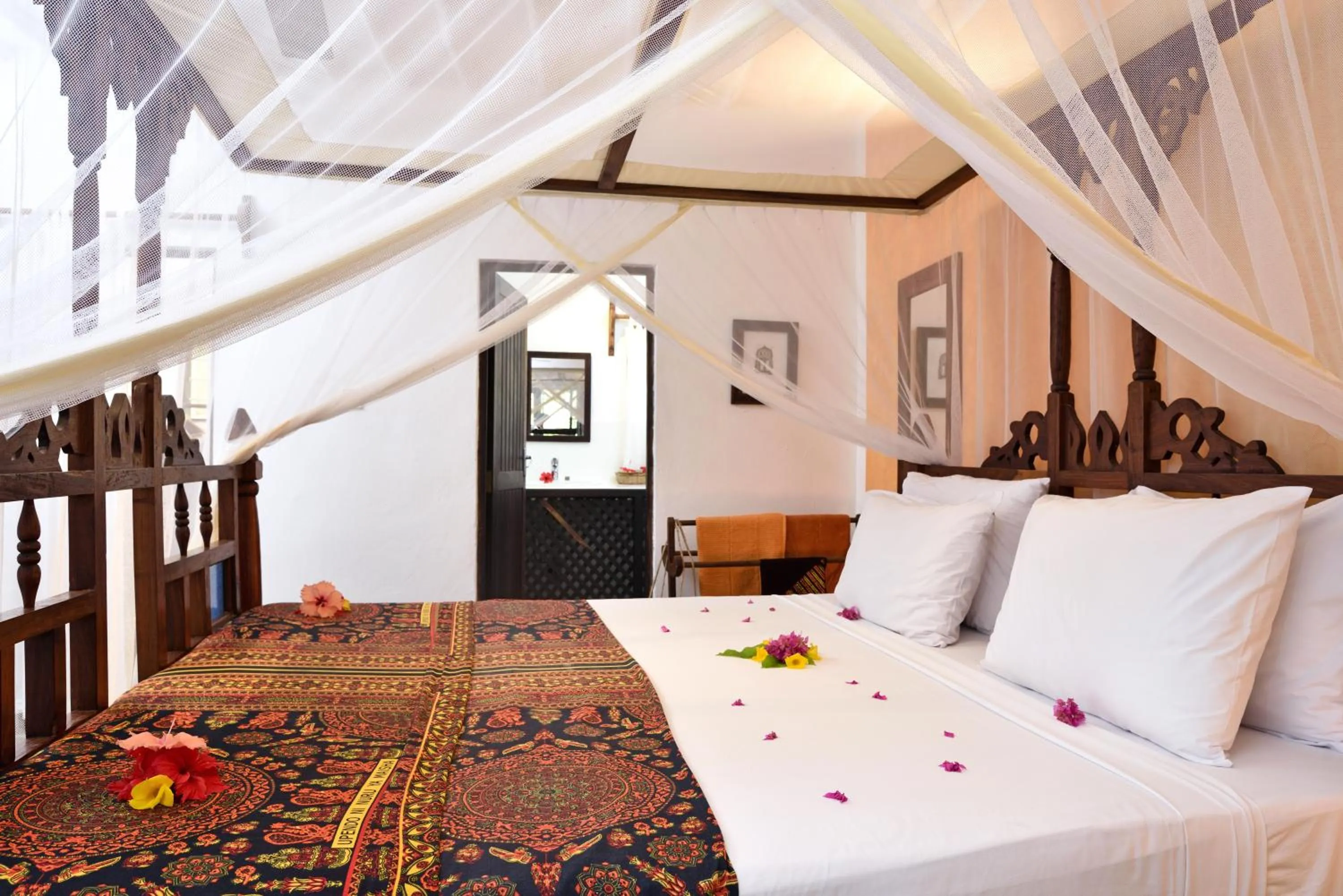 Bed in Shooting Star Boutique Hotel