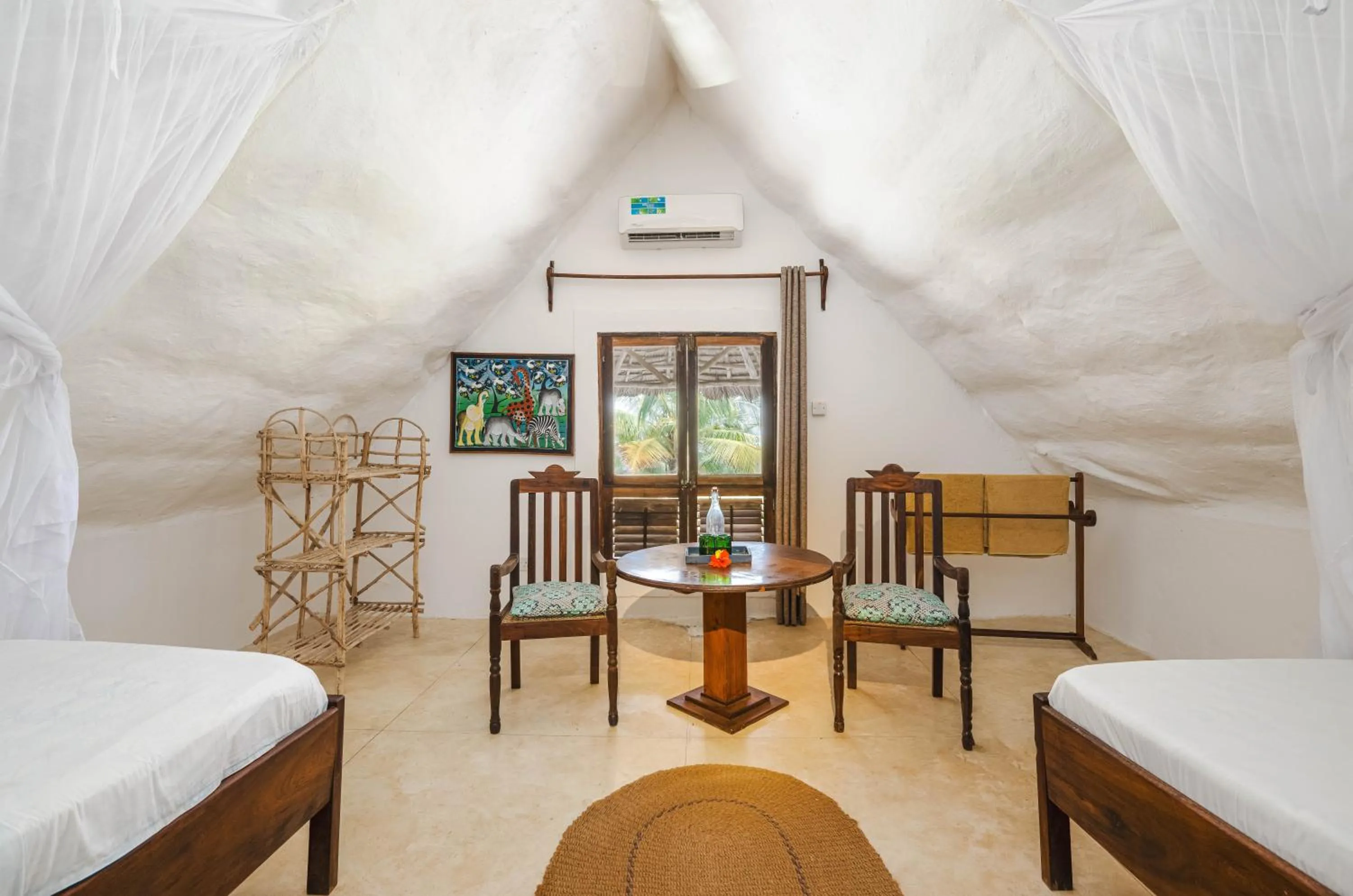 Bed in Shooting Star Boutique Hotel