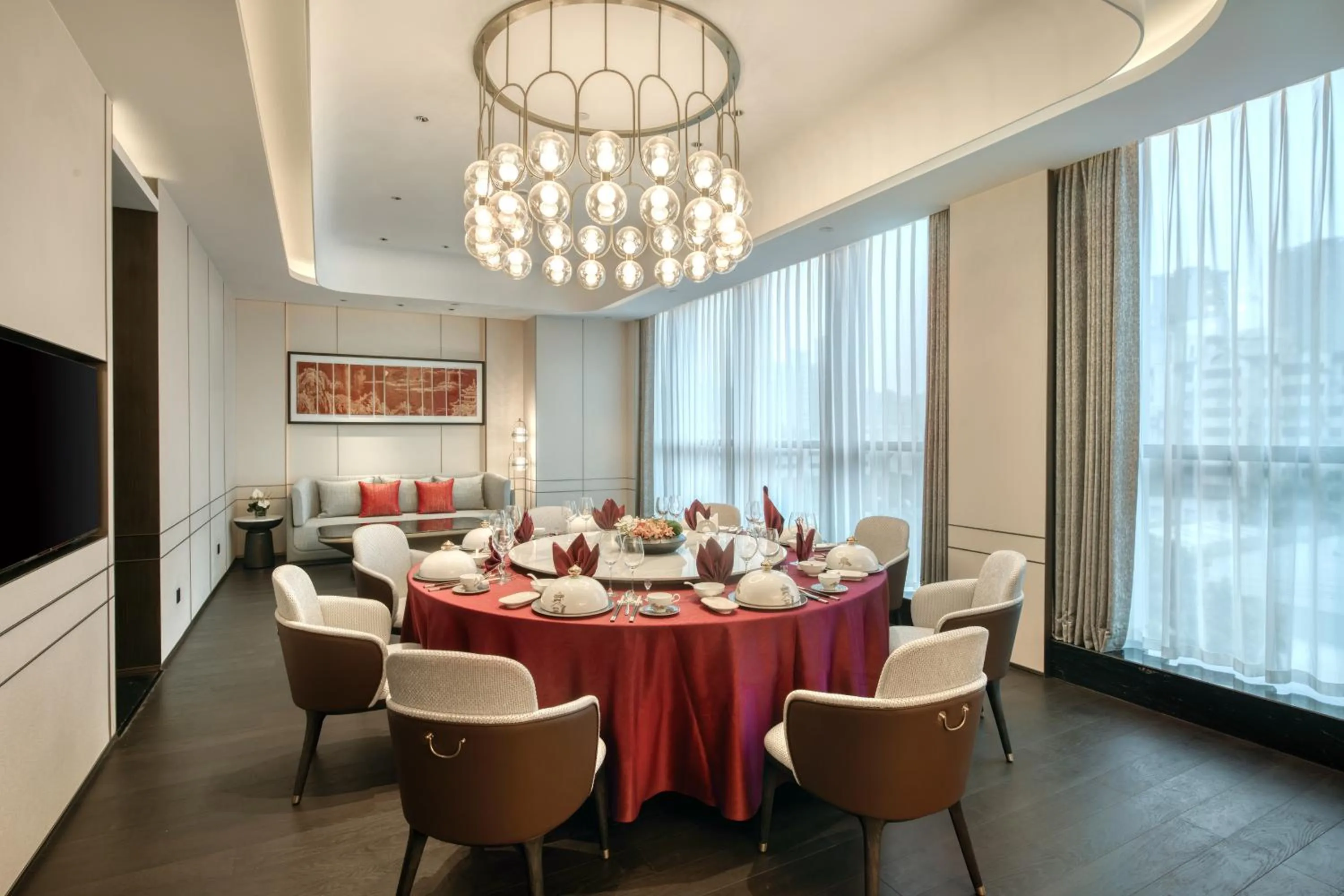 Restaurant/places to eat in Crowne Plaza Xi'an Weiyang by IHG