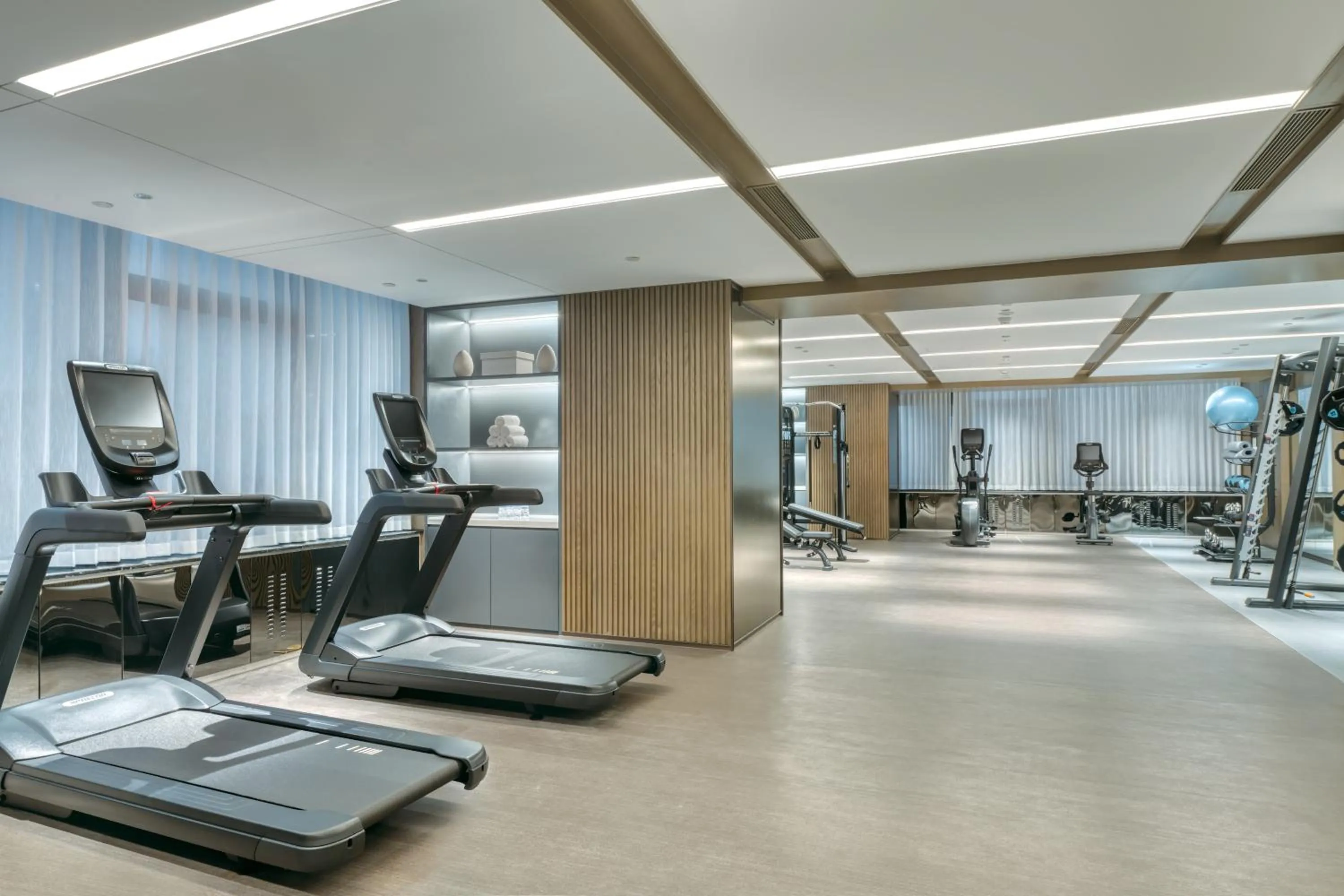Fitness centre/facilities in Crowne Plaza Xi'an Weiyang by IHG