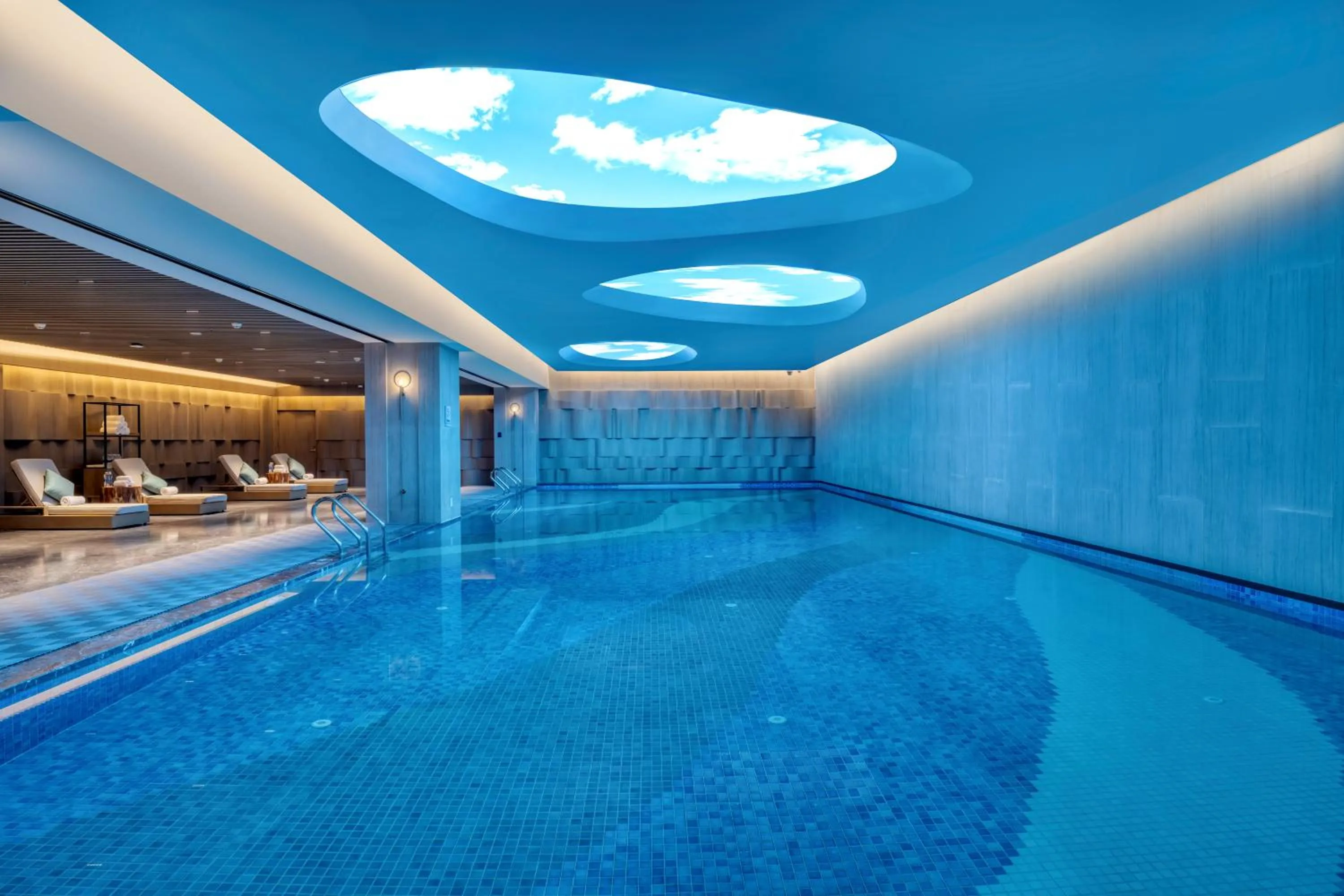 Swimming pool in Crowne Plaza Xi'an Weiyang by IHG