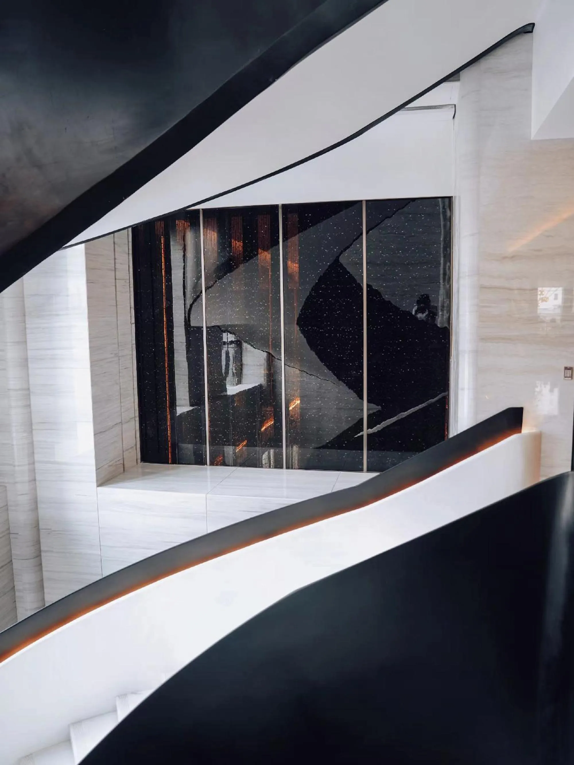 Property building in Crowne Plaza Xi'an Weiyang by IHG