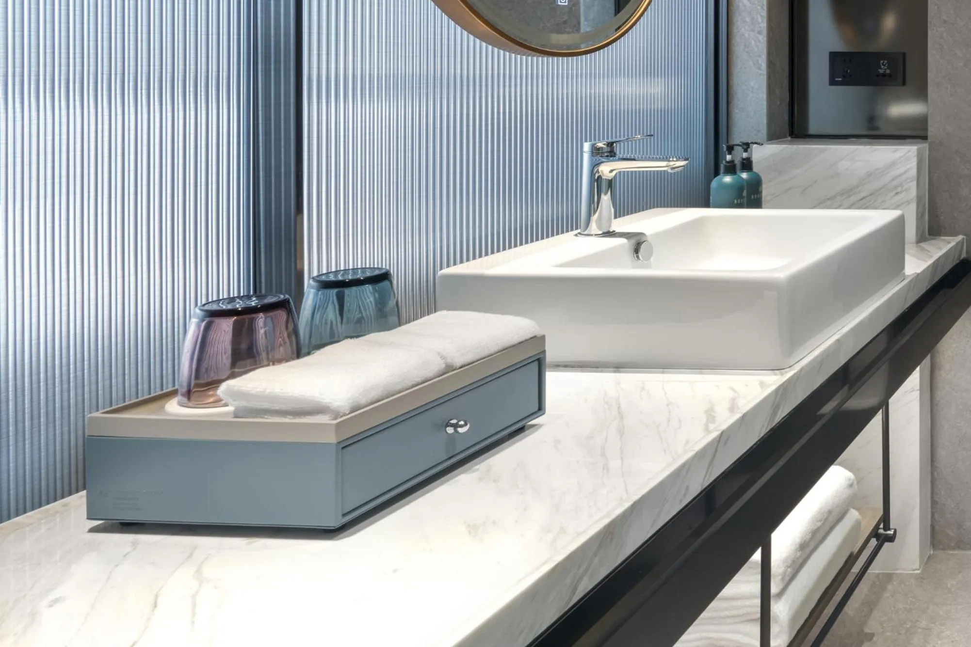 Bathroom in Crowne Plaza Xi'an Weiyang by IHG