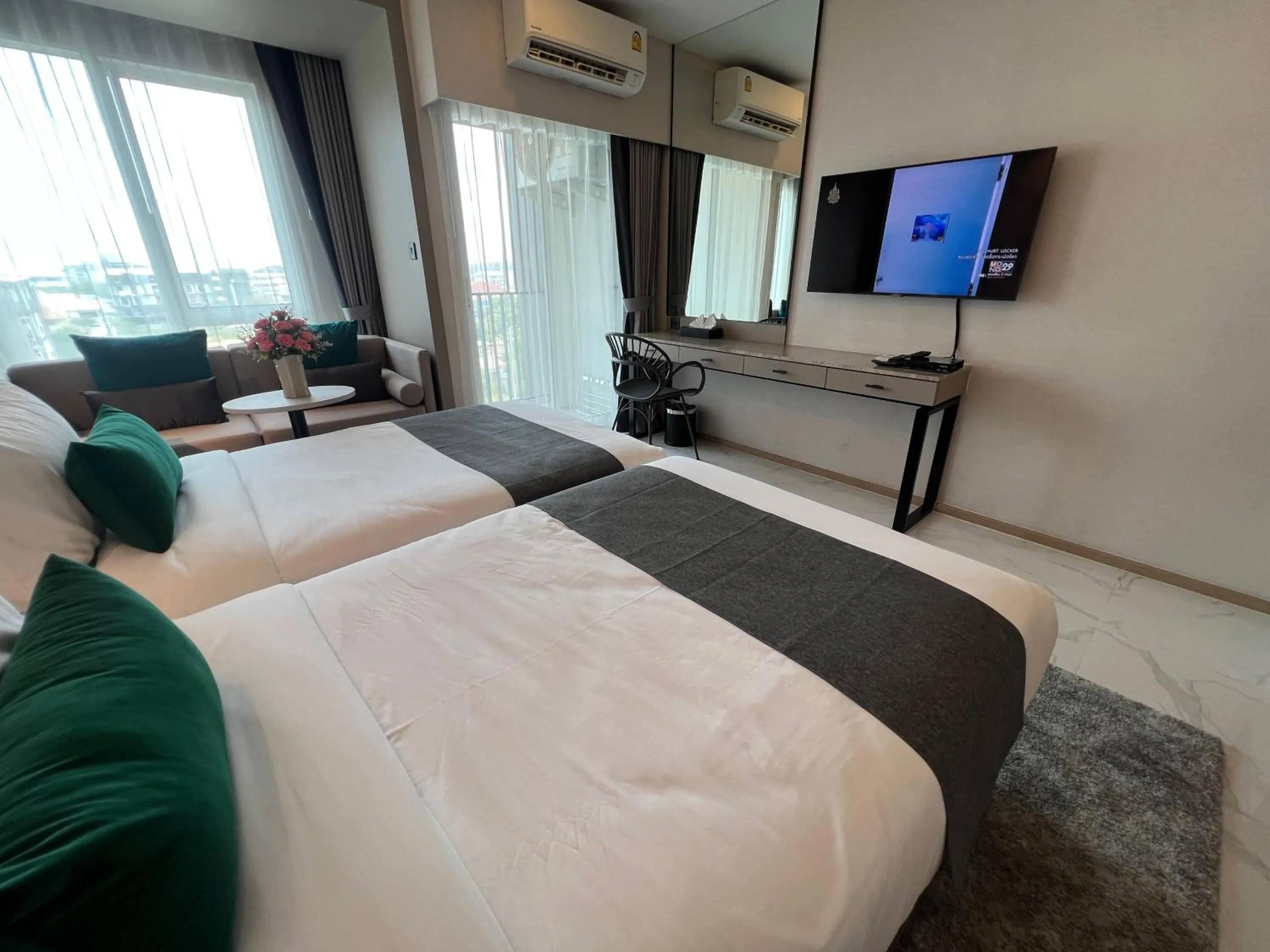 Bedroom, Bed in ARNI Skye Hotel