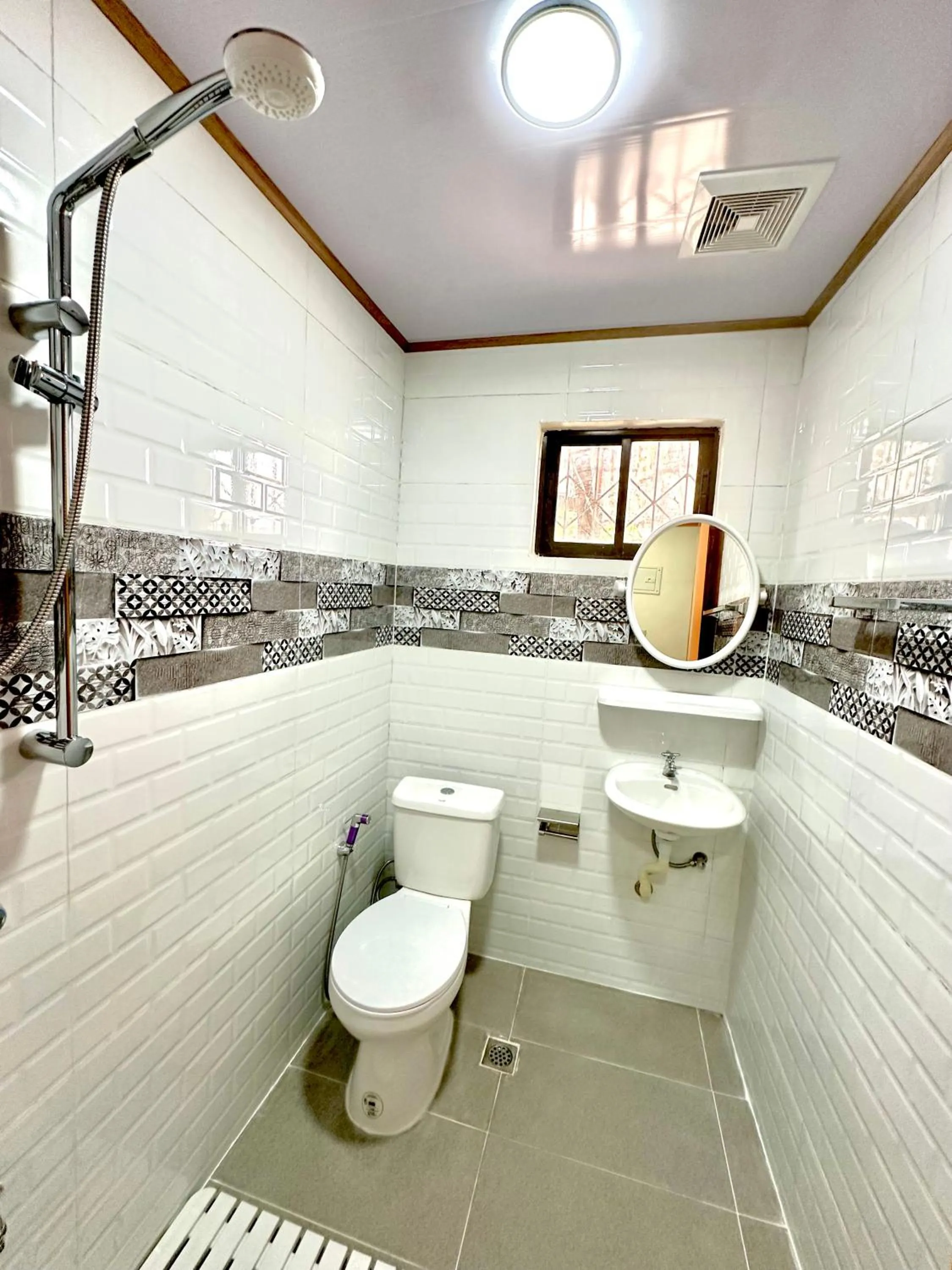 Topaz Bed & Breakfast Hotel