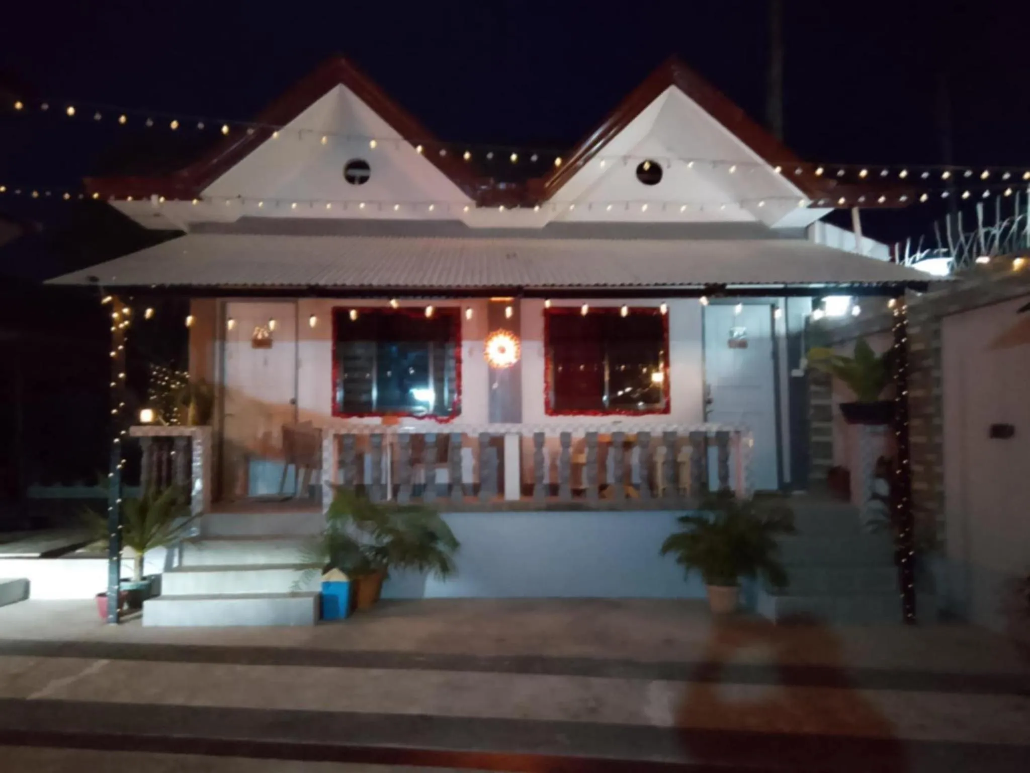 Topaz Bed & Breakfast Hotel