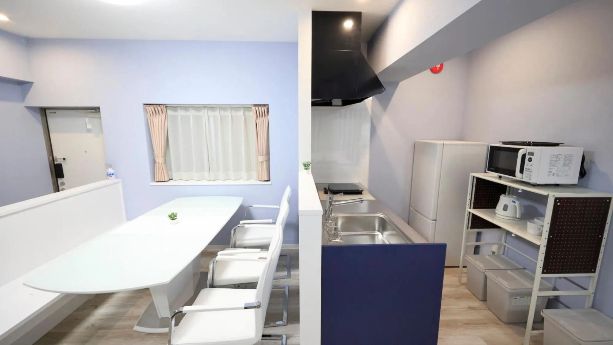 Kitchen or kitchenette in Crice Hotel Ishigakijima