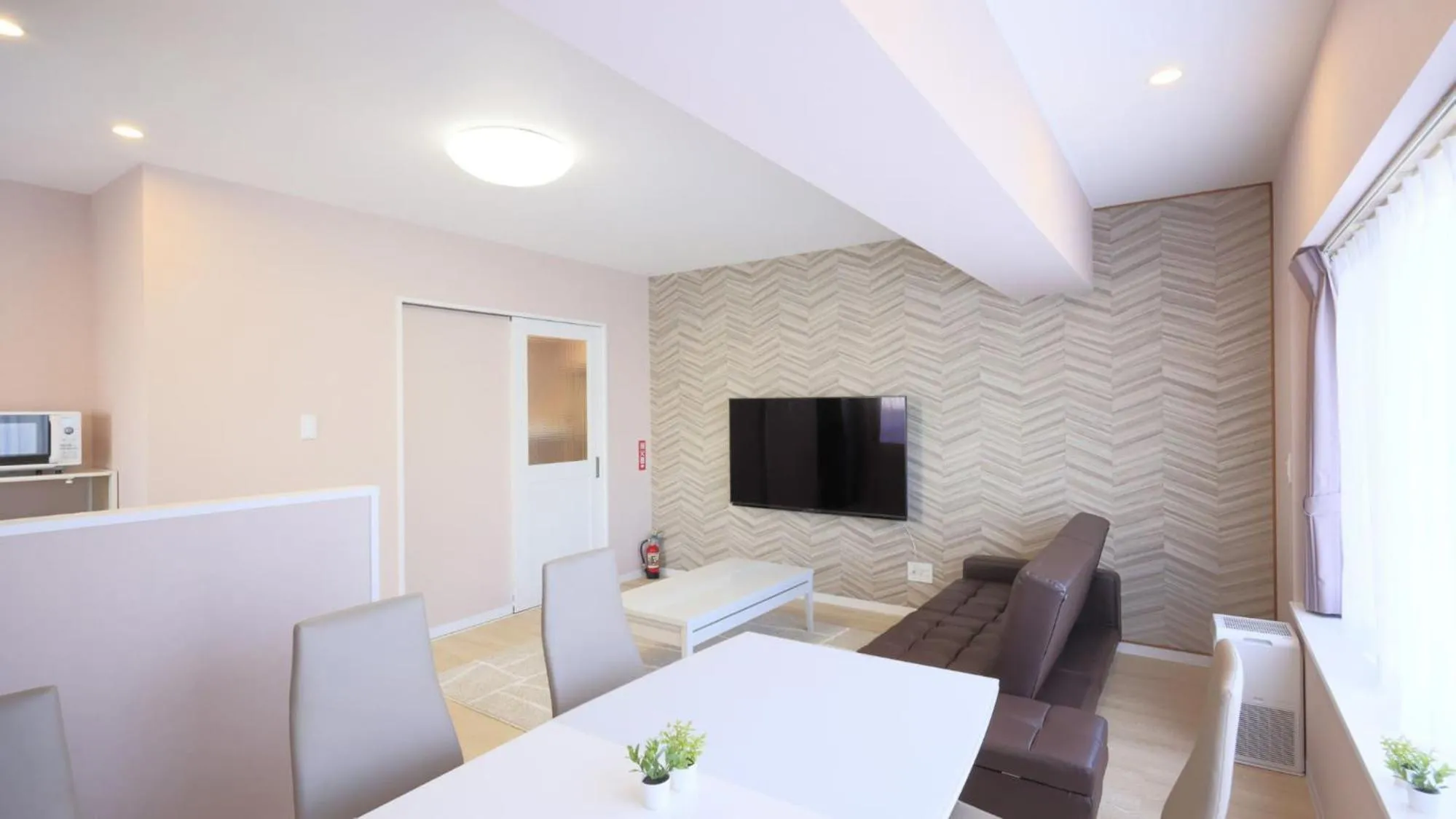 TV and multimedia in Crice Hotel Ishigakijima