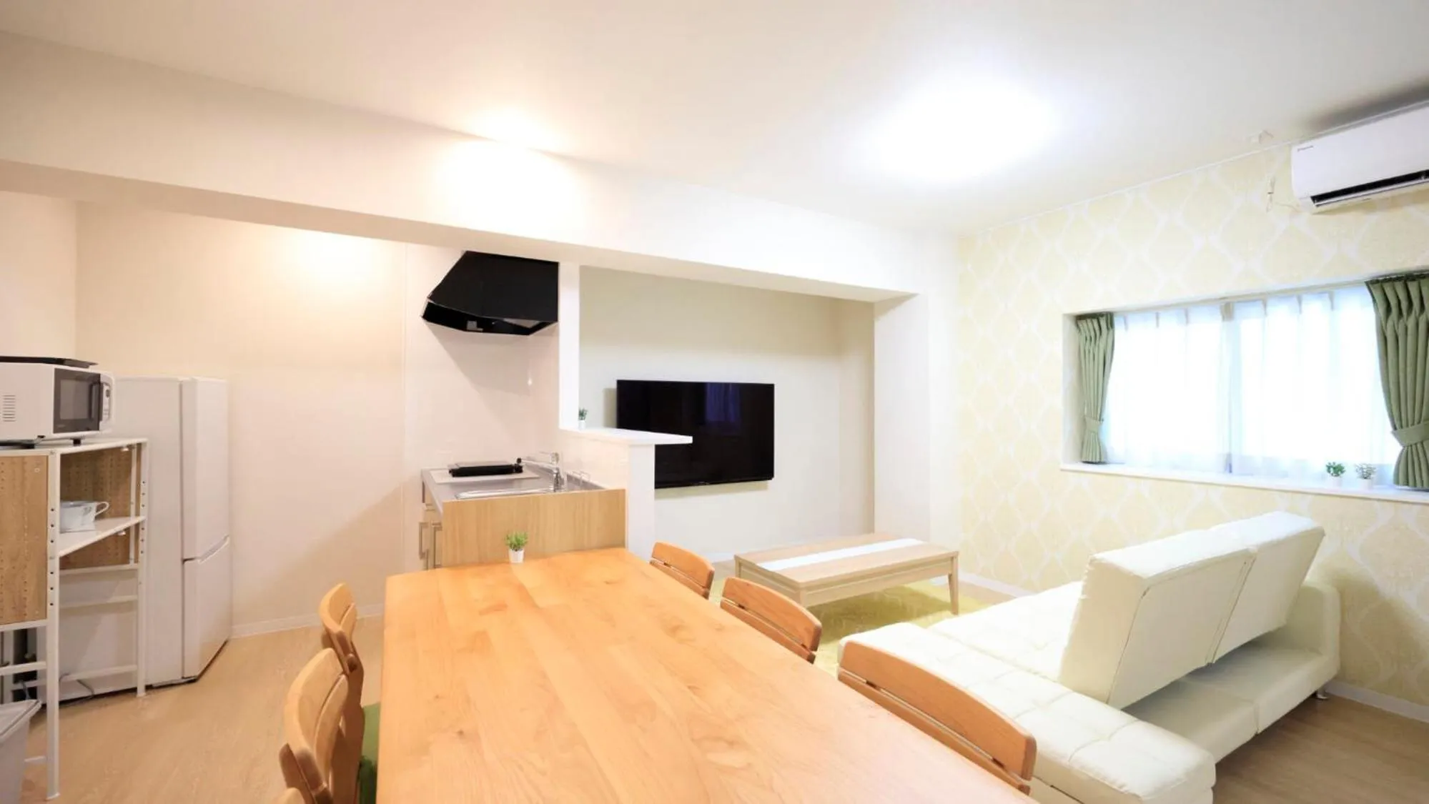 TV and multimedia in Crice Hotel Ishigakijima