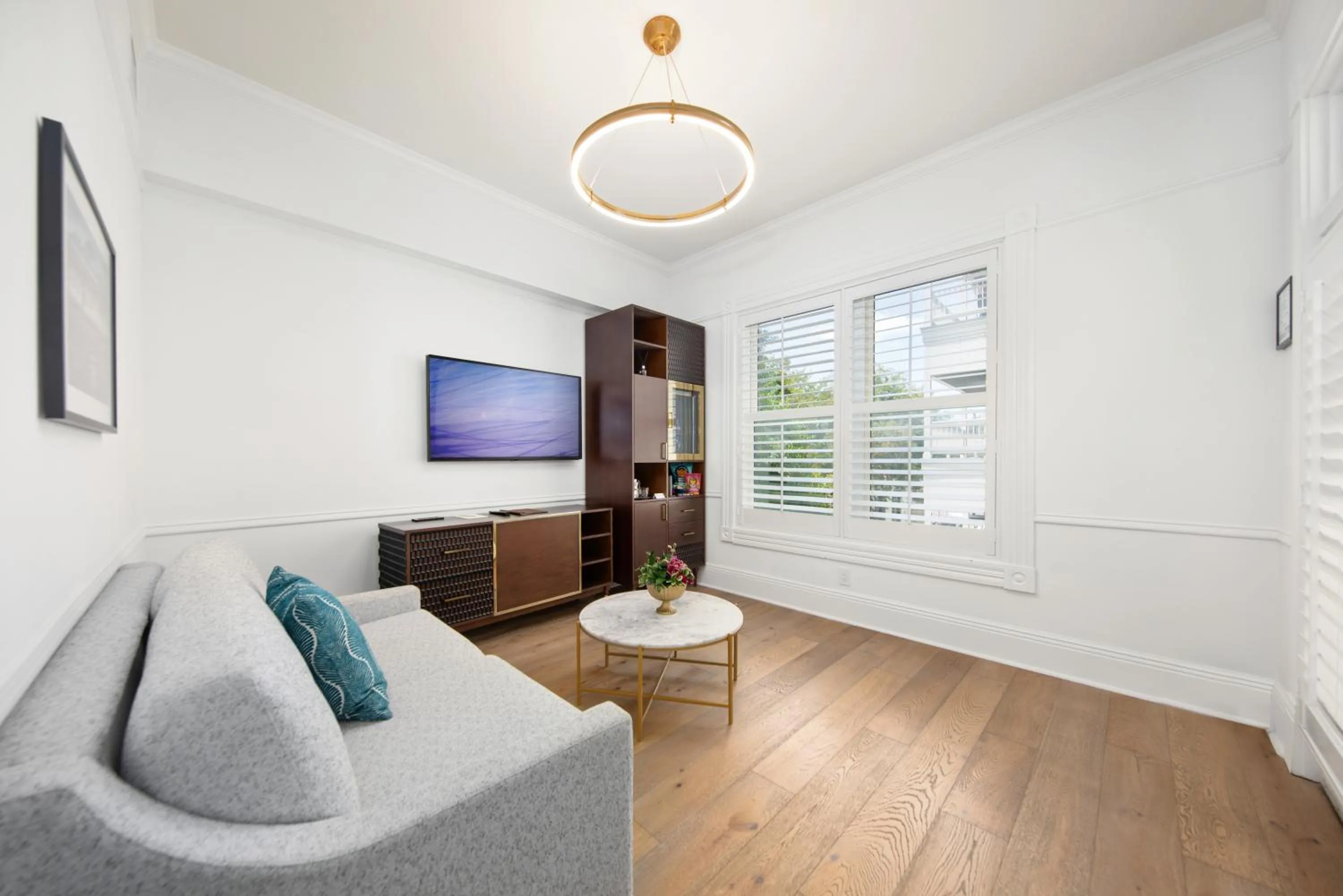 TV and multimedia in Fairmount Hotel