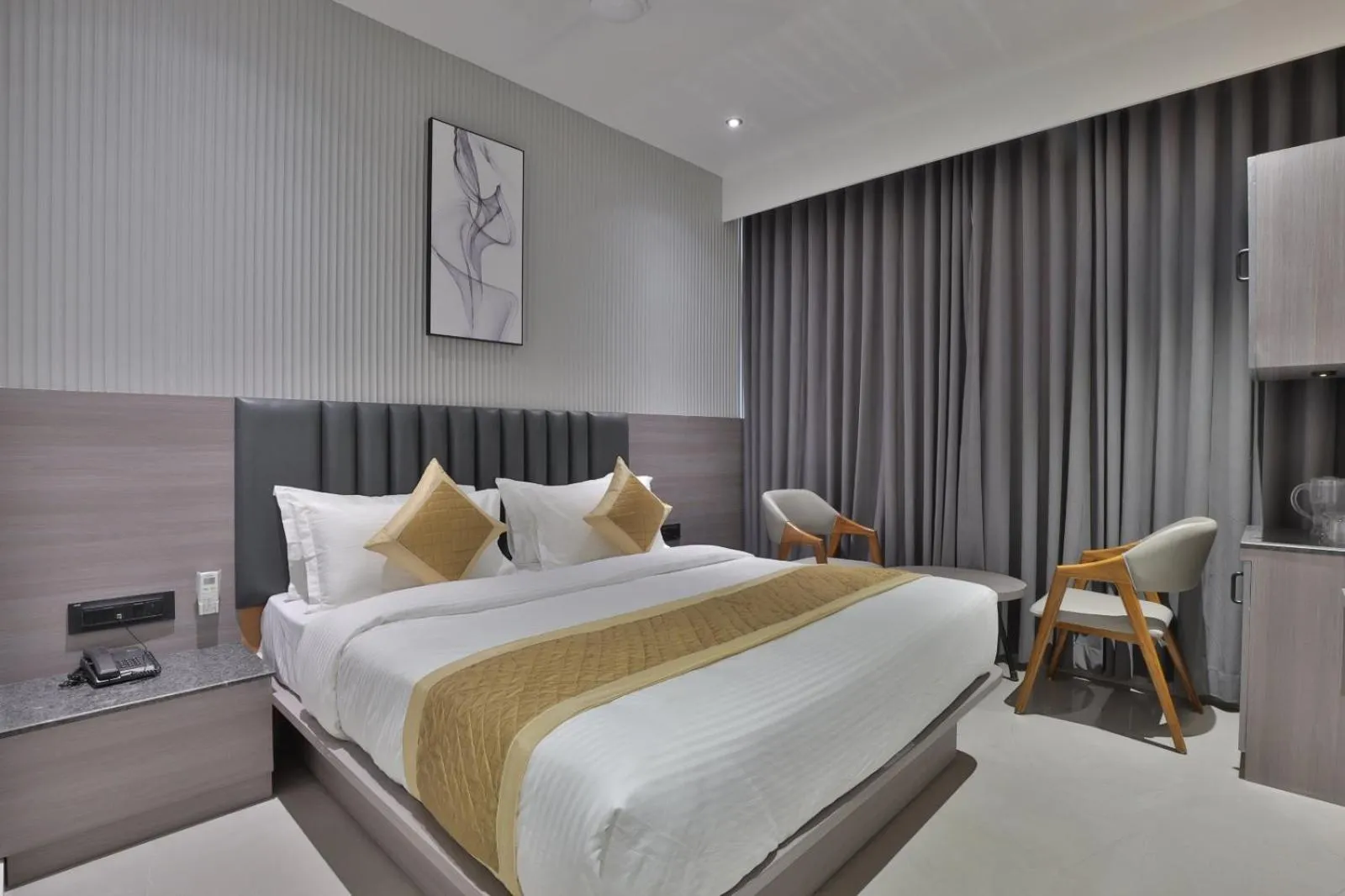 Bedroom in Hotel Legacy