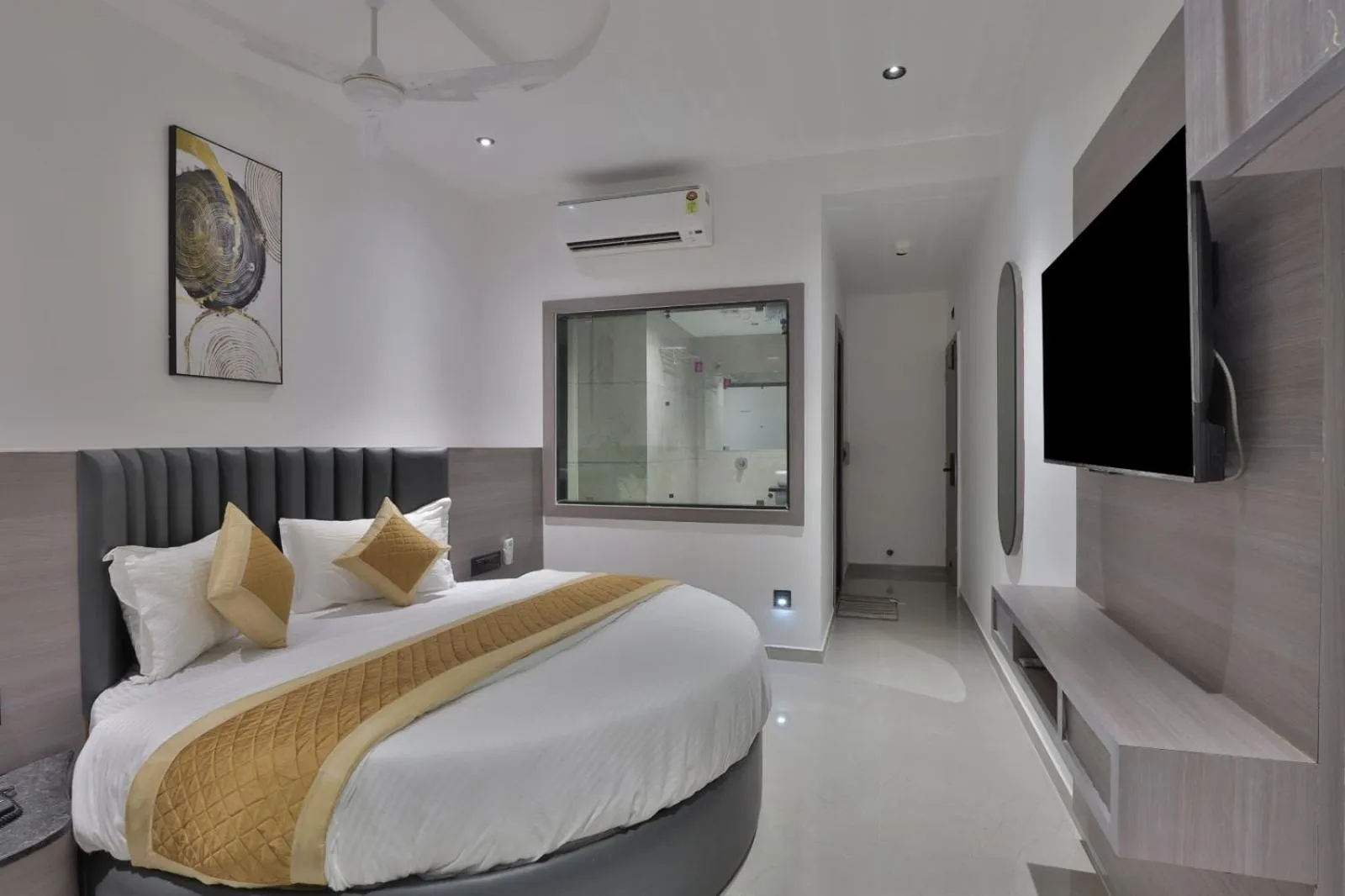 Bedroom in Hotel Legacy