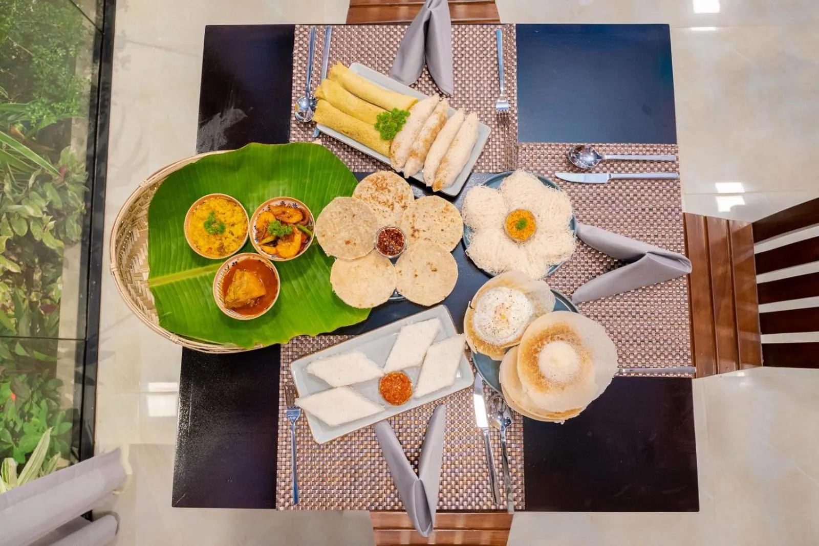 Breakfast in Limeshine - Airport Transit Hotels & Residences