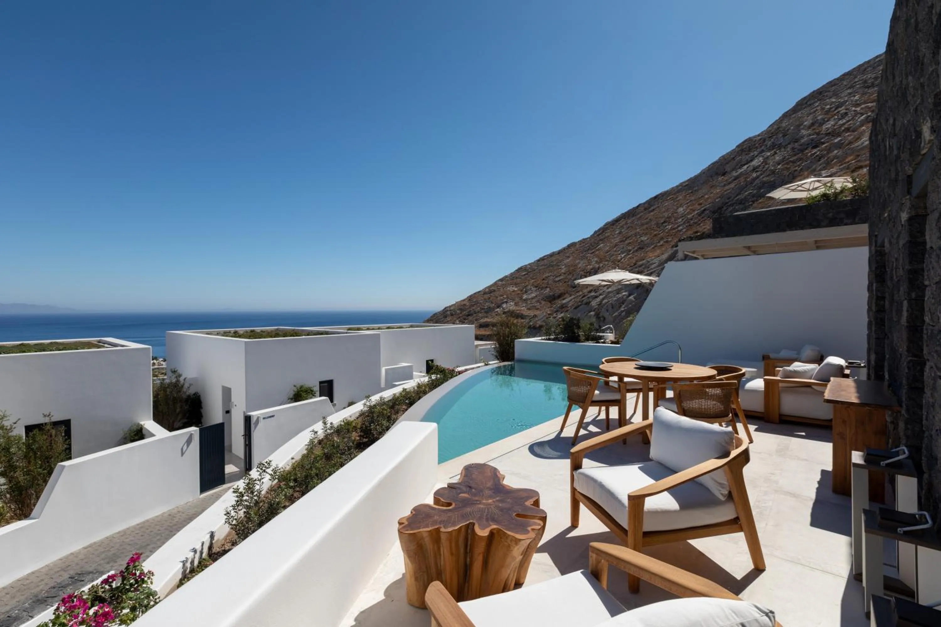 Balcony/Terrace in Sandblu Santorini, LXR Hotels & Resorts