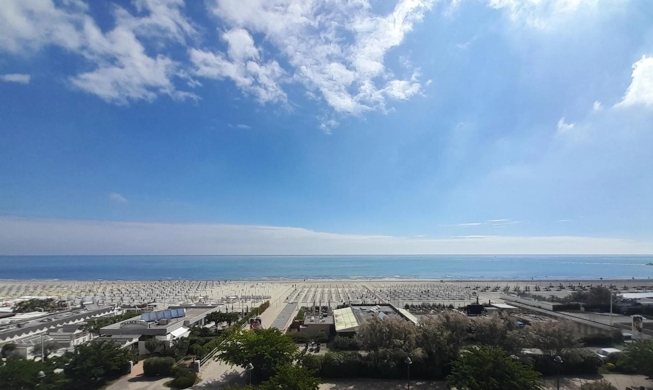 Connecting Rooms 3Pax in Hotel Delfino