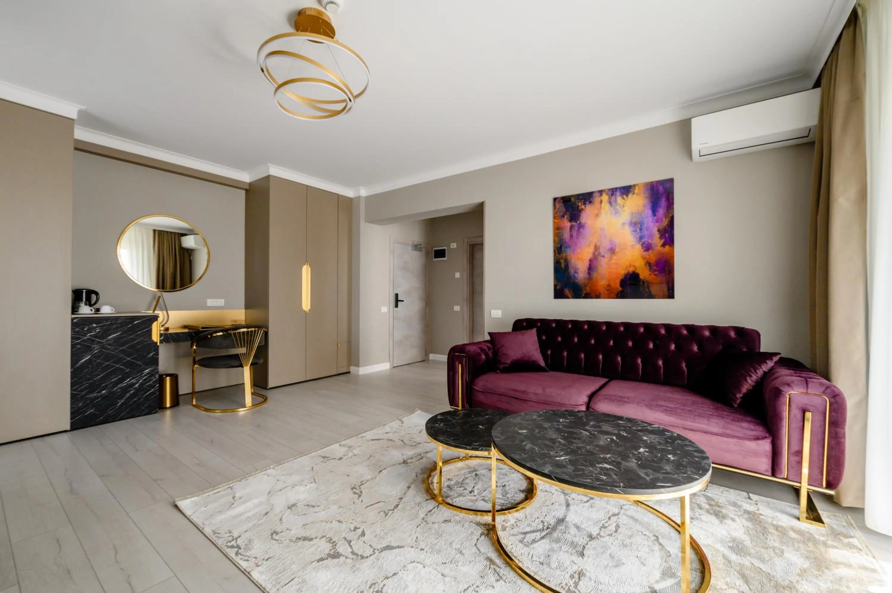 Living room in Elitte Inn & Suites