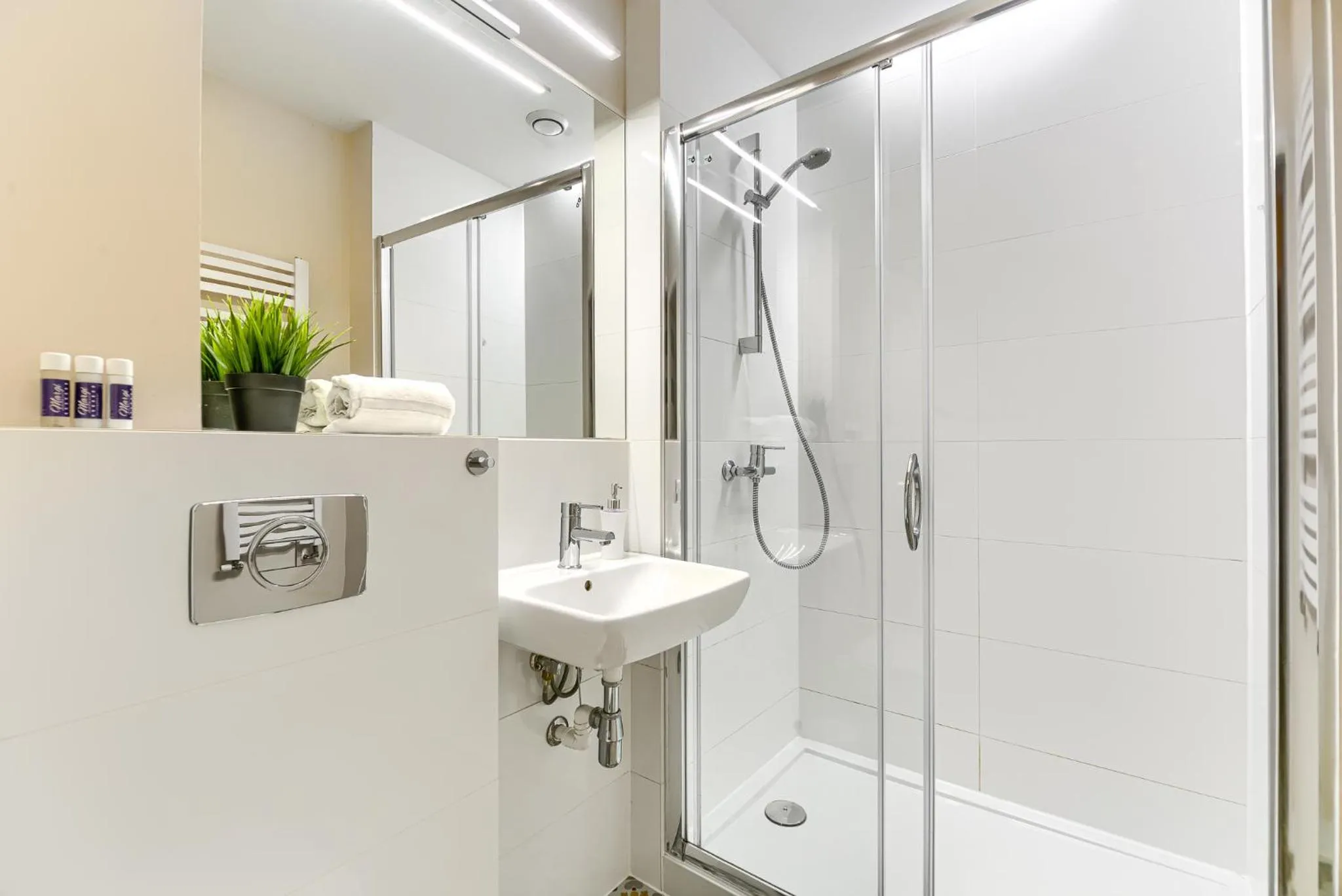 Bathroom in MARGI Joy Apartament Cozy in The City Centre