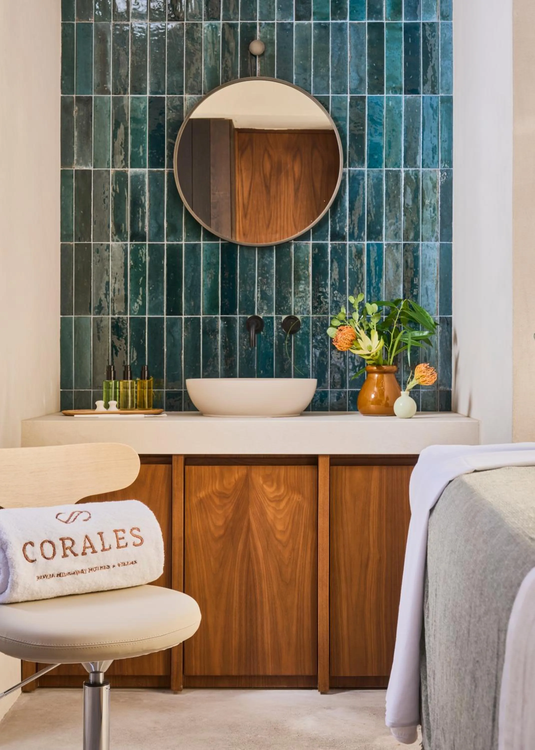 Area and facilities in Royal Hideaway Corales Villas