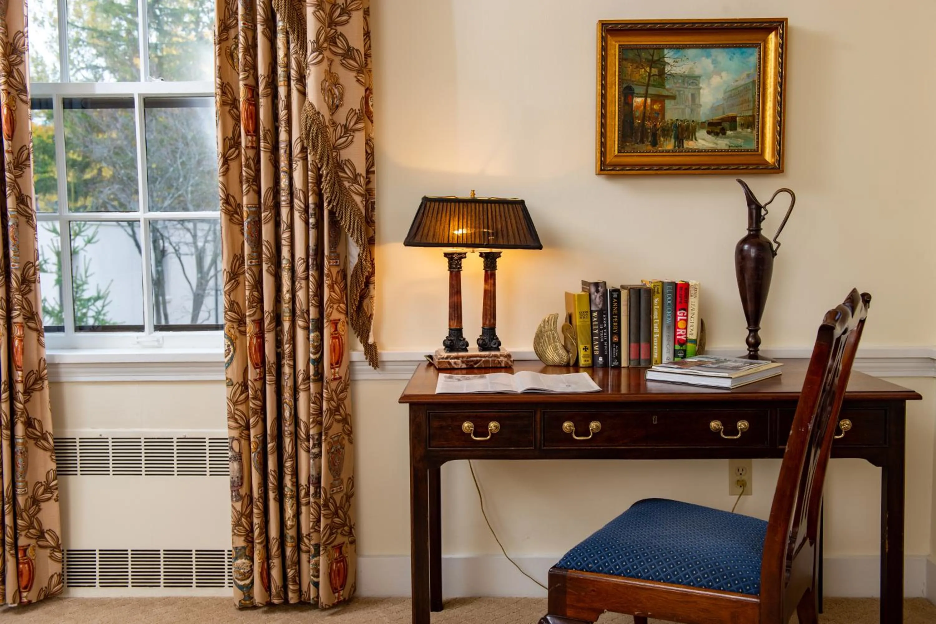 Geneva On The Lake Boutique Resort Hotel