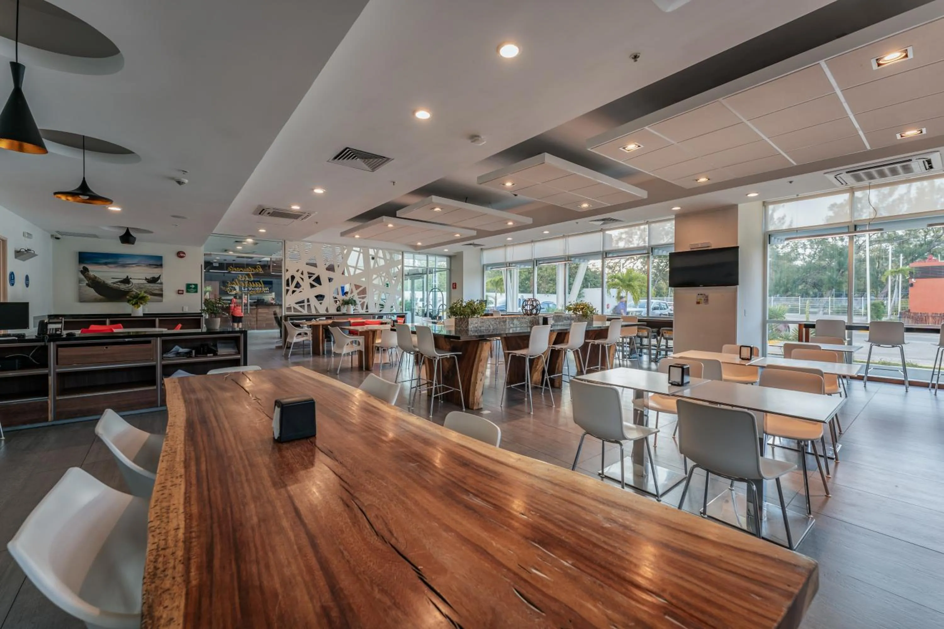 Dining area in La Venta Inn Ciudad del Carmen