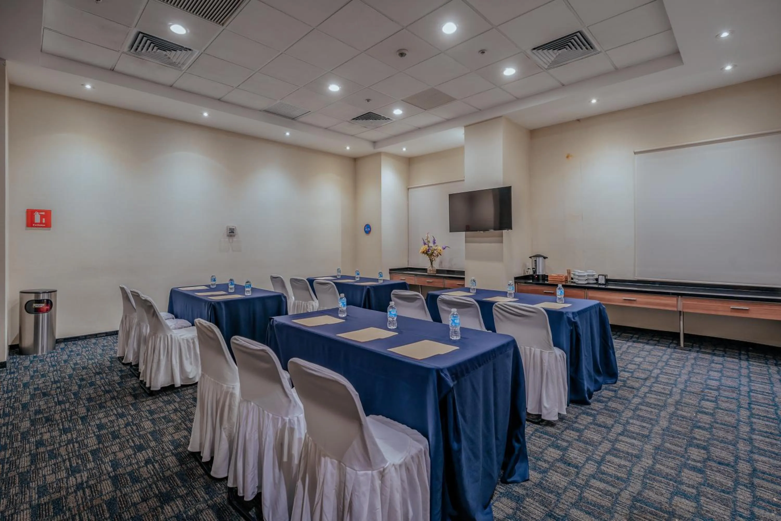 Meeting/conference room in La Venta Inn Ciudad del Carmen