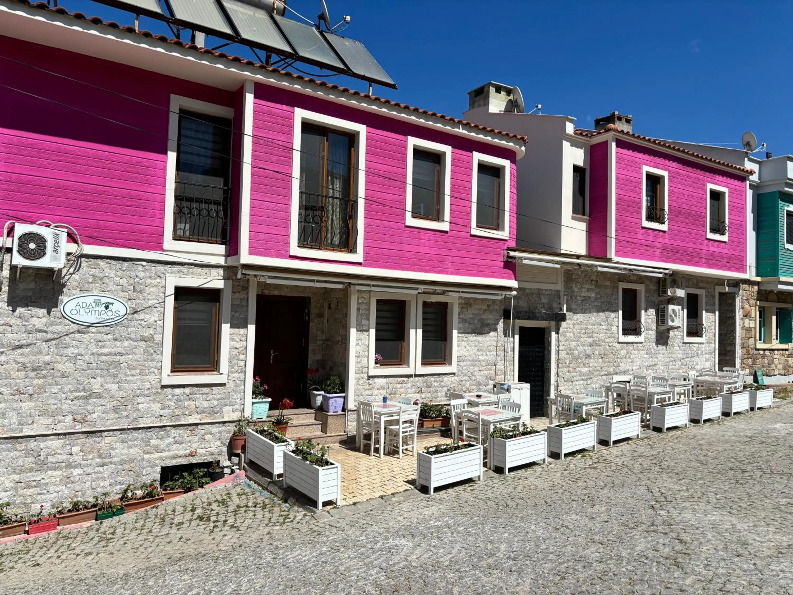 Property building in Ada Olympos Otel