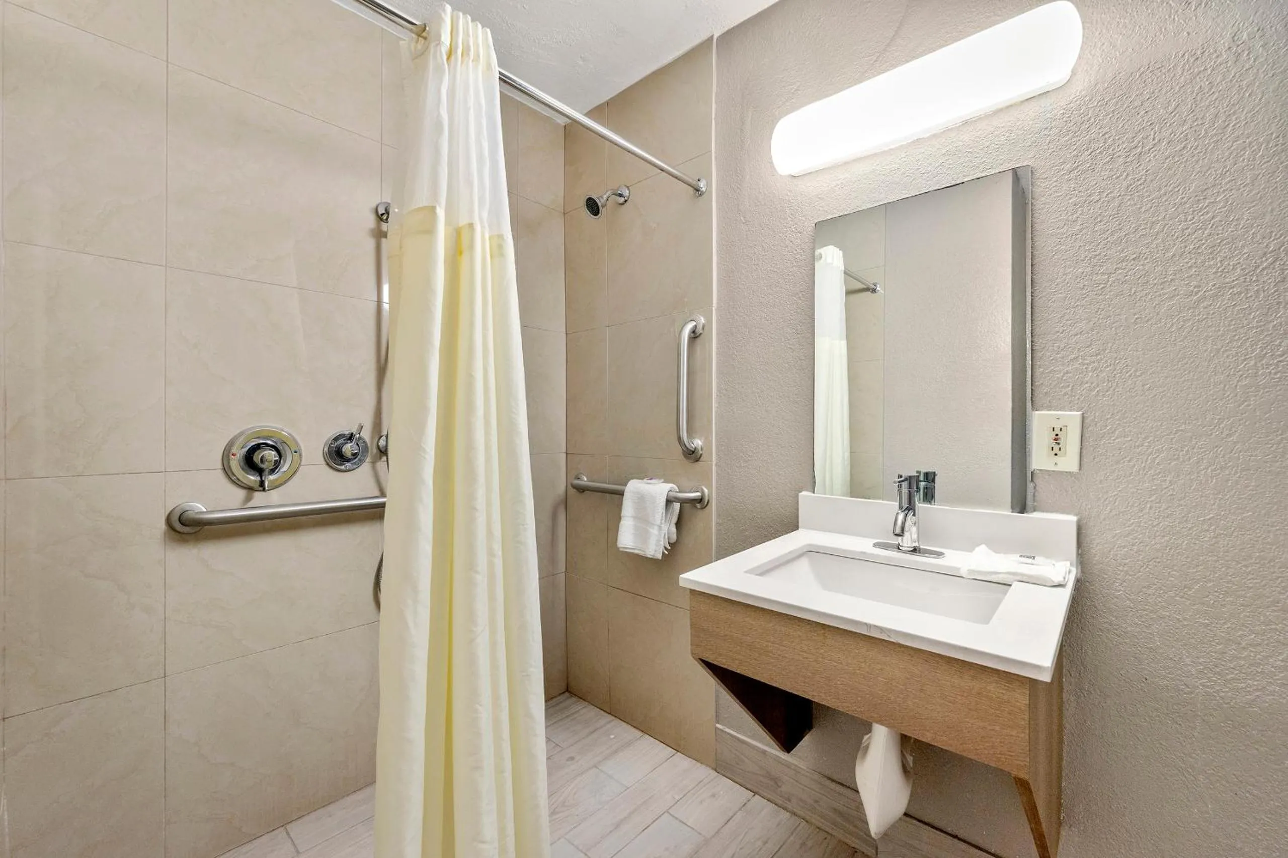 Shower in Motel 6-Decatur, GA