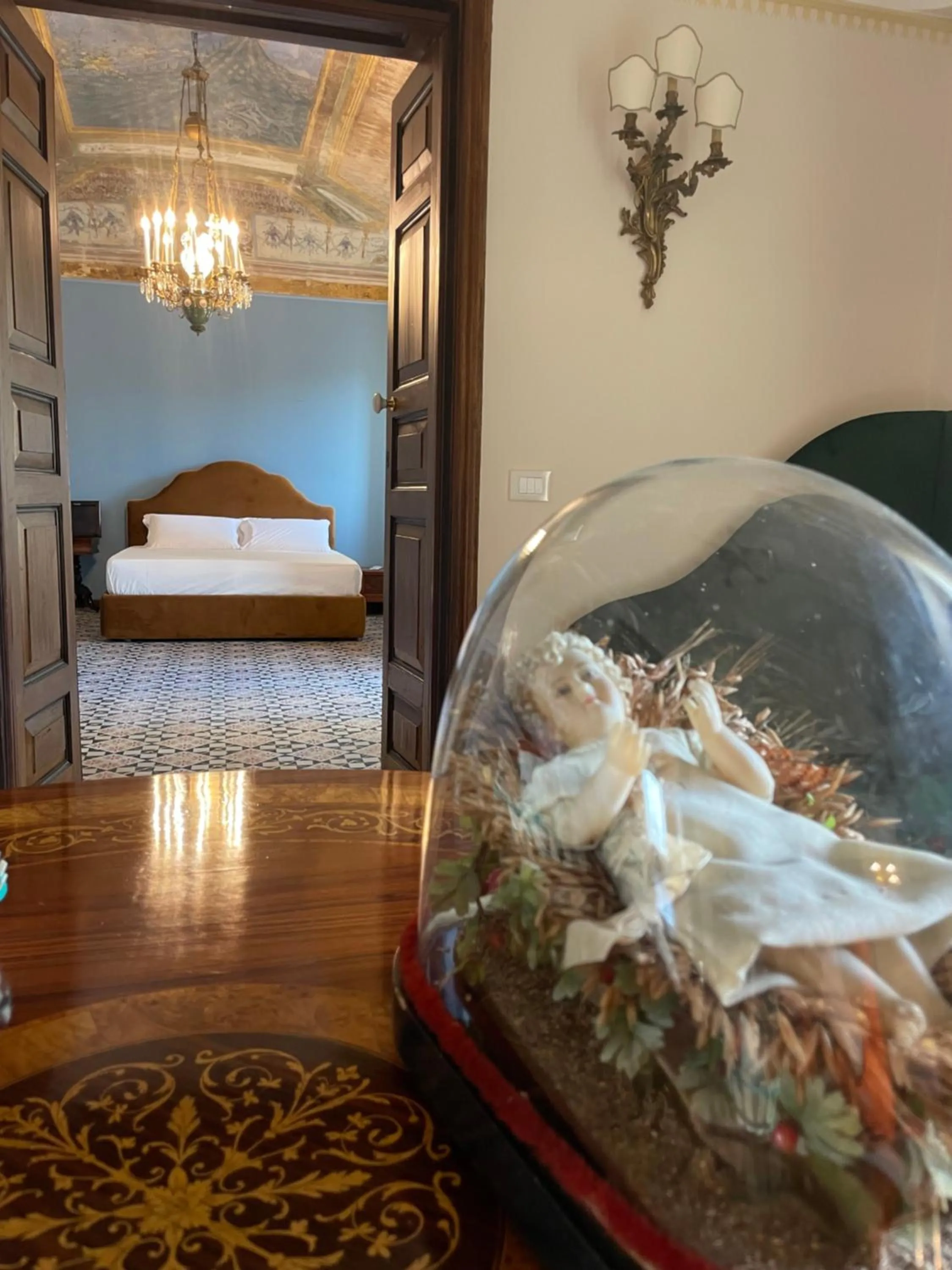 Photo of the whole room, Bed in Dimora del Duomo