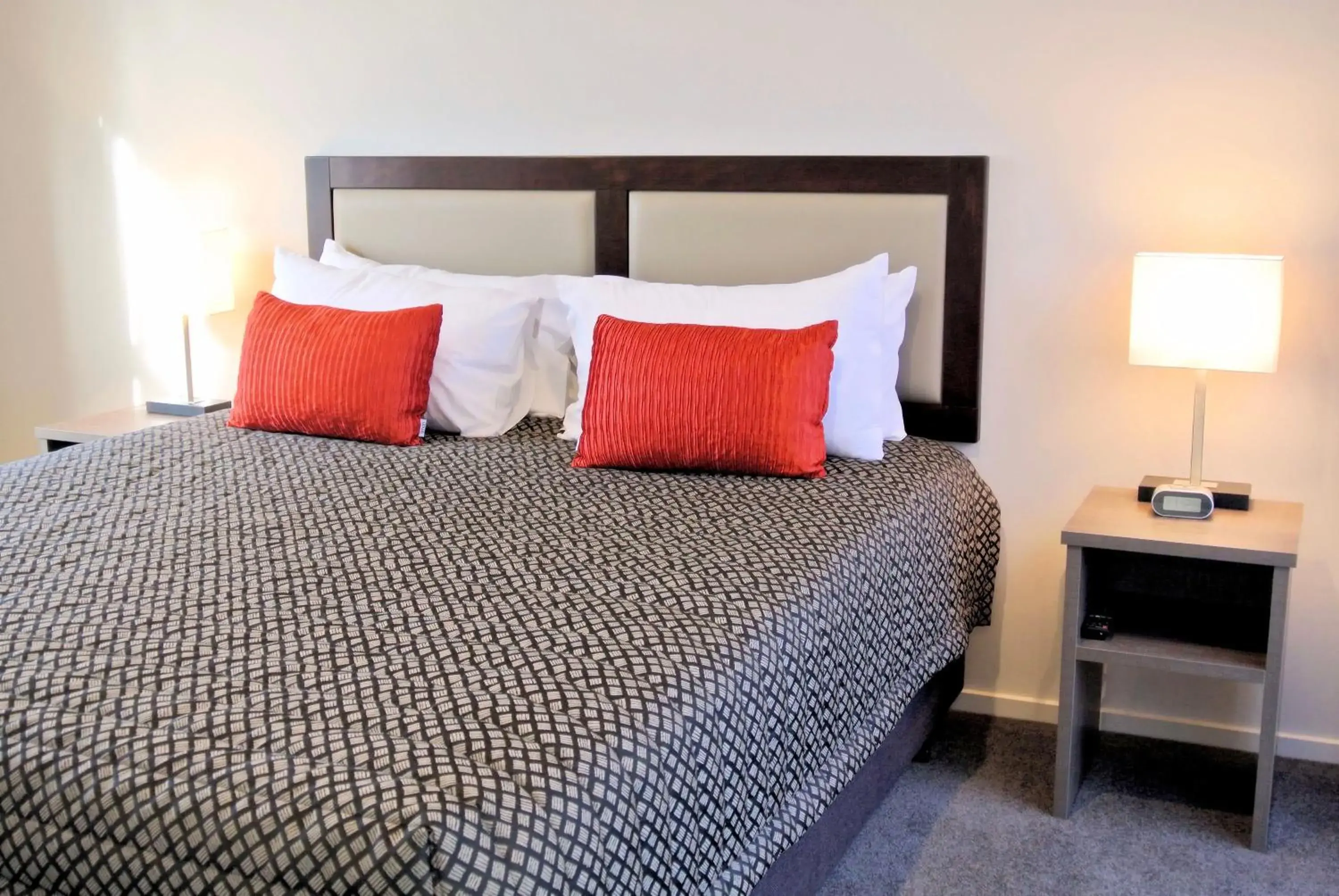 One-Bedroom Apartment with Spa Bath in Oxford Village Motels One-Bedroom Apartment with Spa Bath in Oxford Village Motels