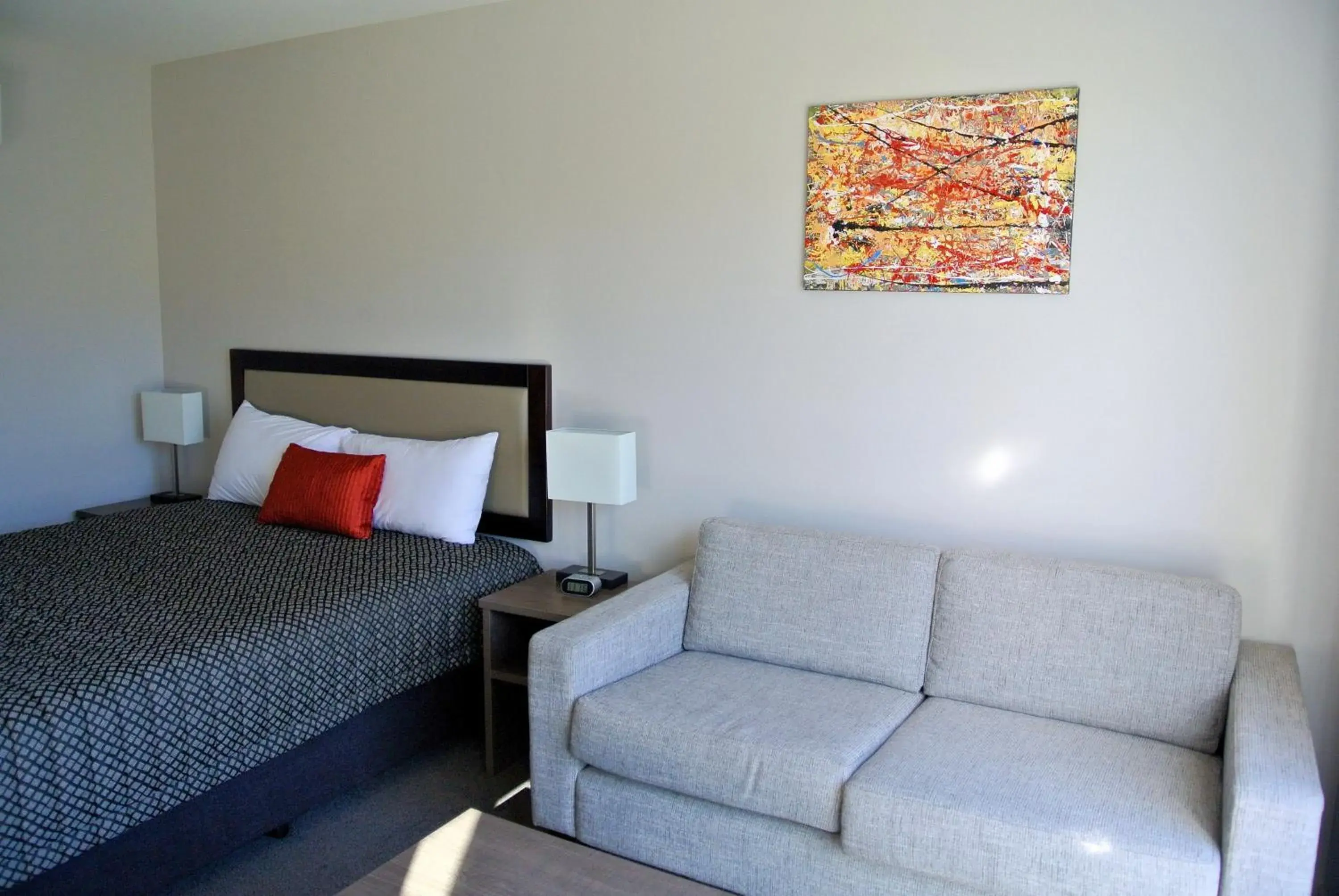 Standard Studio in Oxford Village Motels Standard Studio in Oxford Village Motels