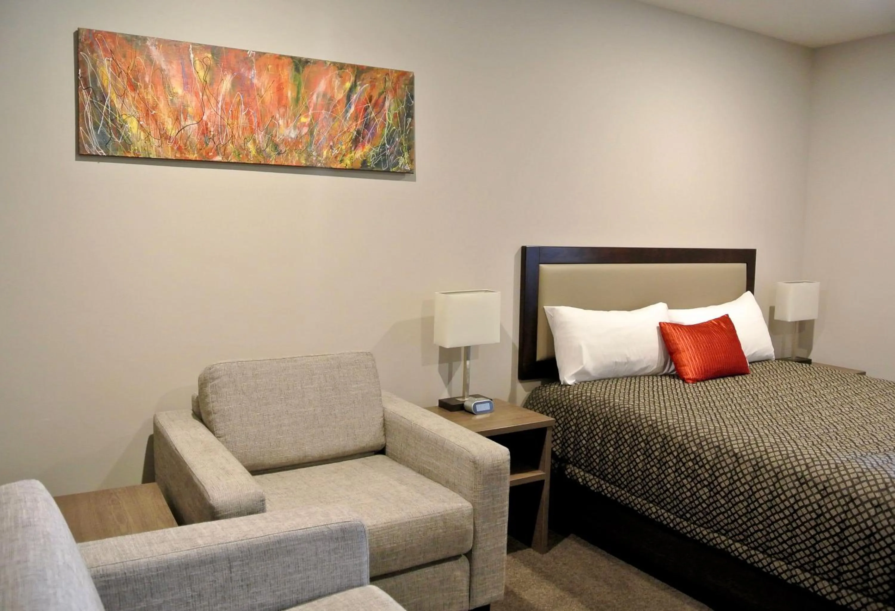 Bed in Oxford Village Motels