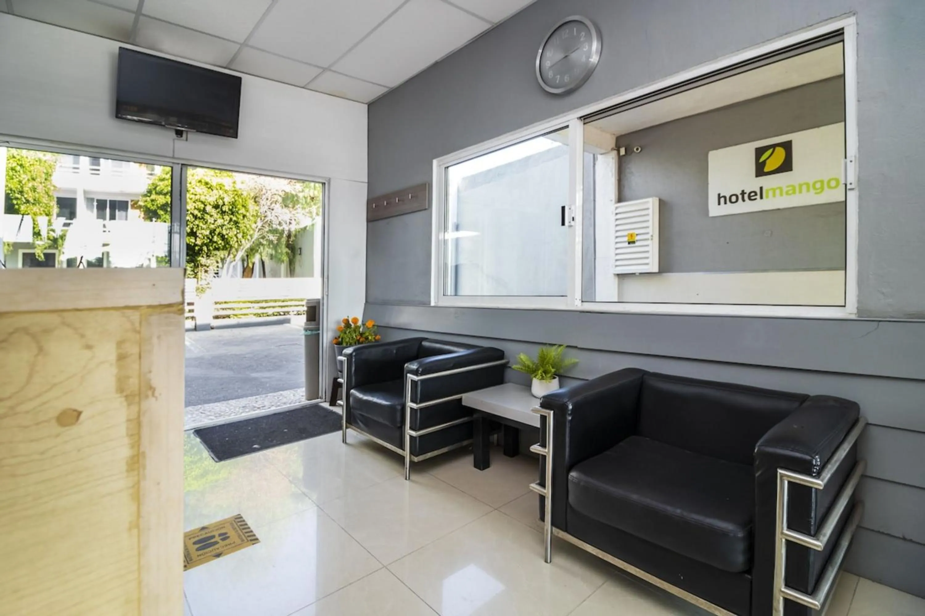 Lobby or reception in Collection O Hotel Mango,Six Flags Hurricane Harbor Oaxtepec