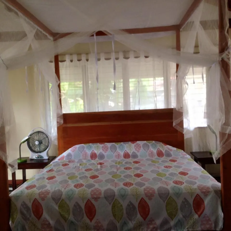 Bed in Liwayway sa Bohol Pamilacan Resort