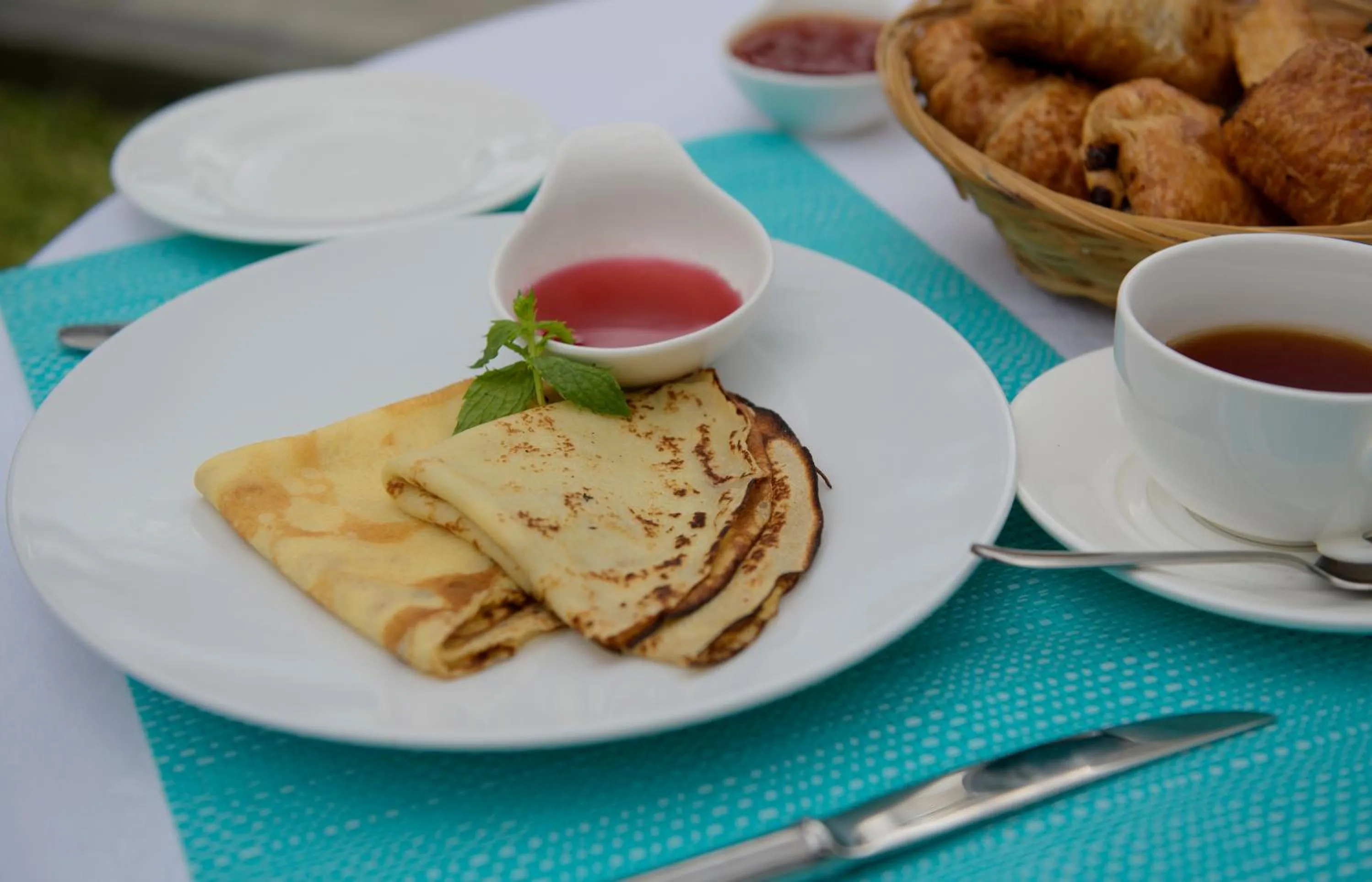 Breakfast in Auberge d'Anse Boileau & Restaurant Chez Plume